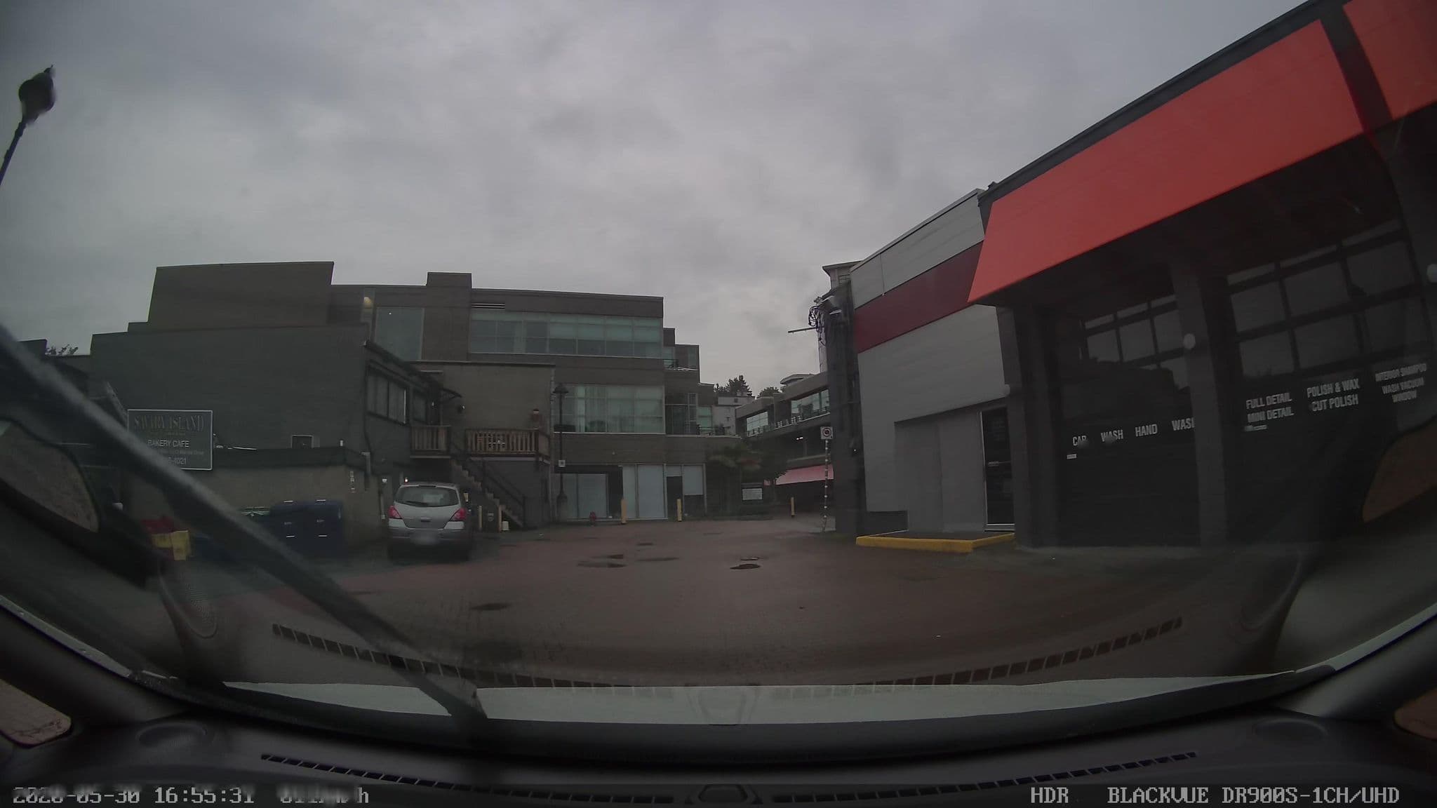 Street view near Orange Spa, West Vancouver — © davidmetcalfe (CC BY-SA · Mapillary)