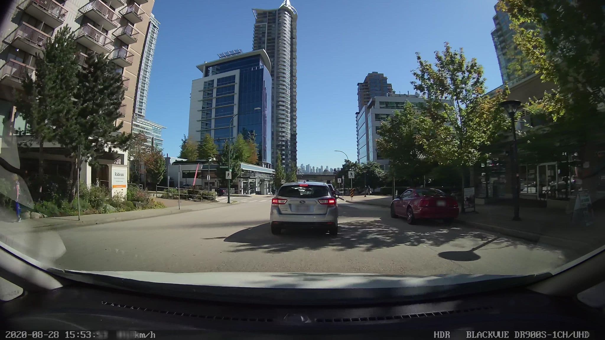 Street view near Amica At Rideau Manor, Willingdon Heights — © davidmetcalfe (CC BY-SA · Mapillary)