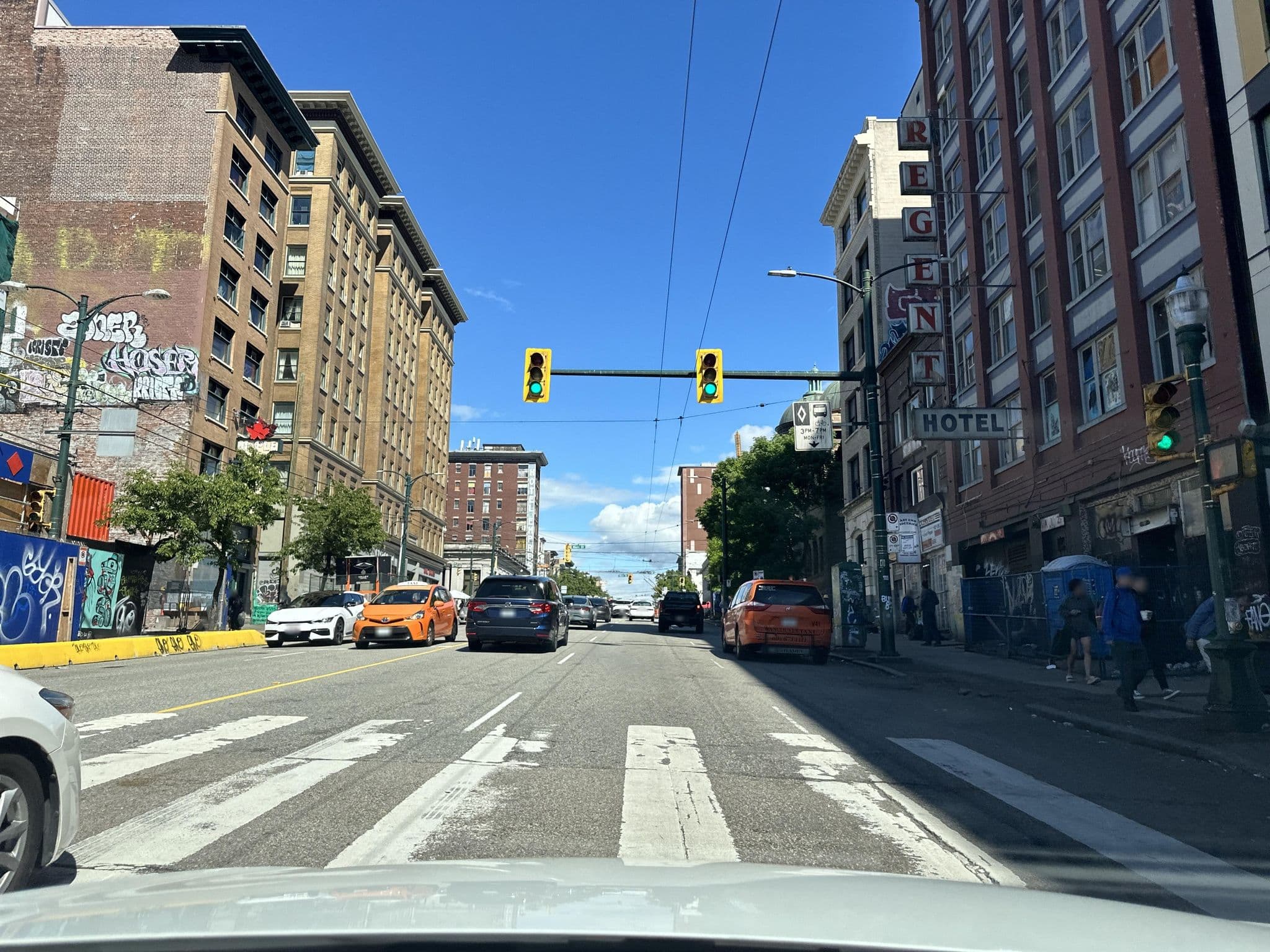 Street view near Savoy Hotel Ltd, Chinatown — © quickness805 (CC BY-SA · Mapillary)
