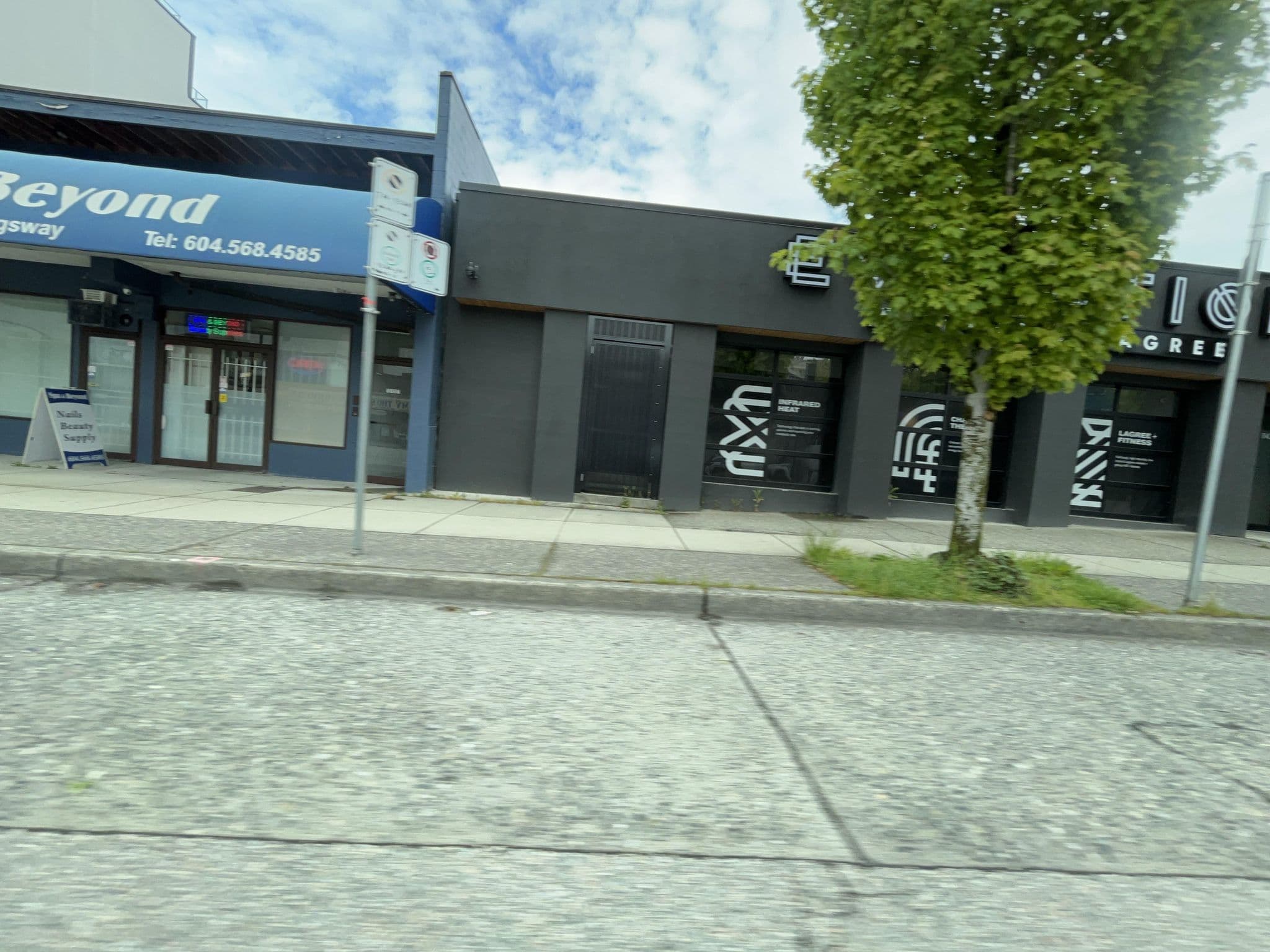 Street view near Spa & Beyond, Kensington-Cedar Cottage — © zpk (CC BY-SA · Mapillary)