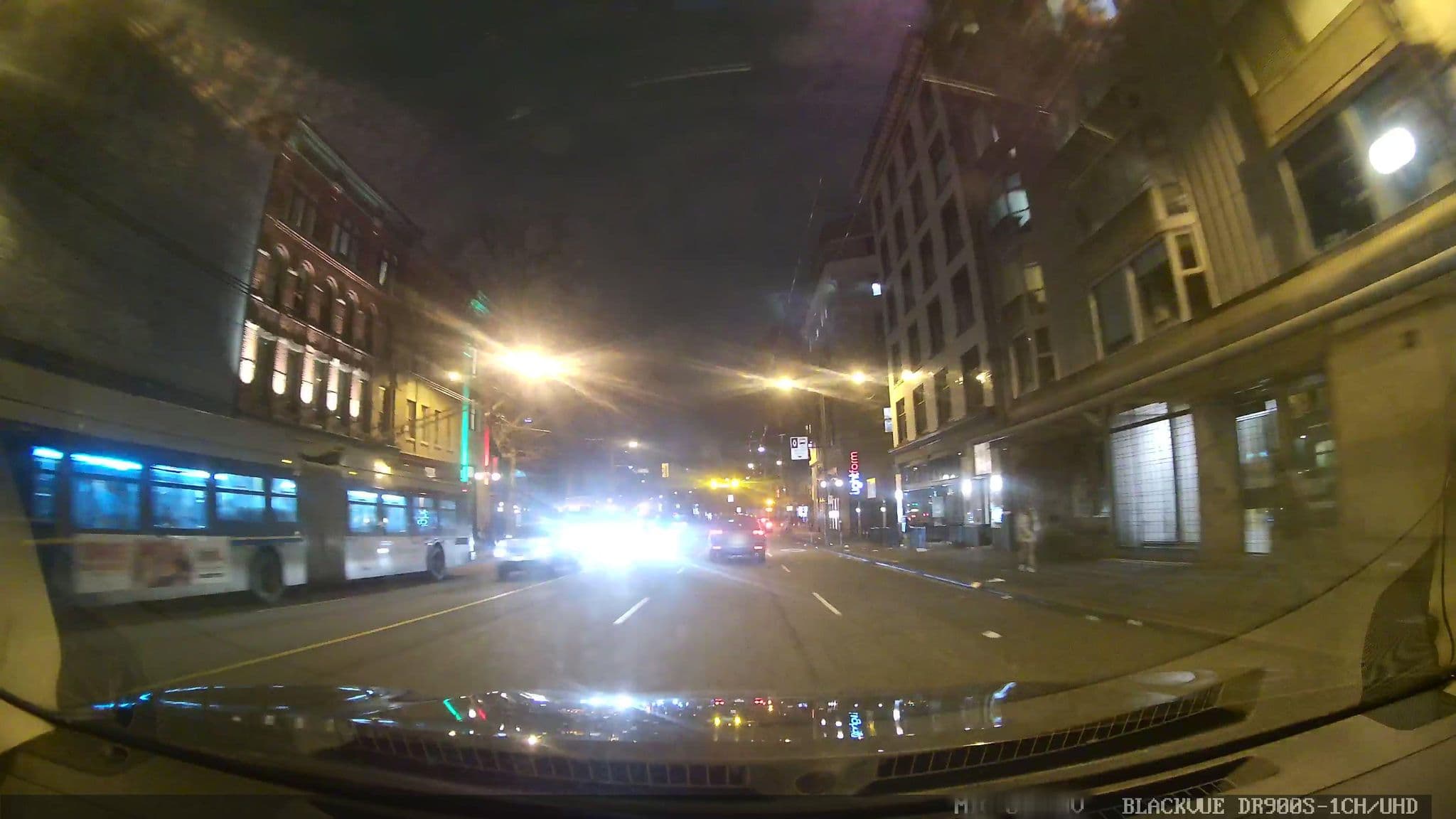 Street view near Chelsea Inn Inc, Chinatown — © damnitgetmybeer (CC BY-SA · Mapillary)
