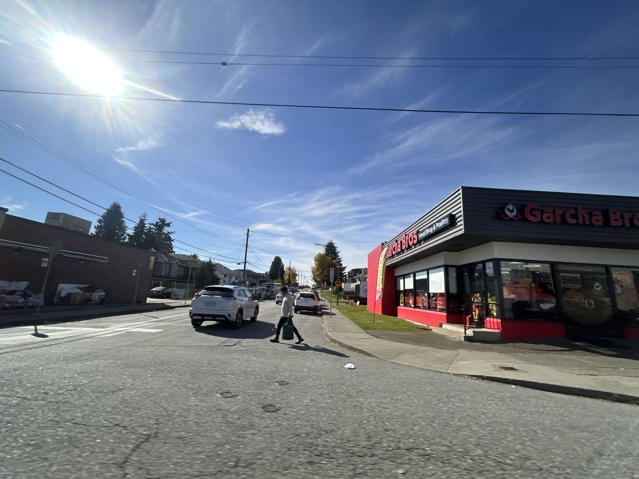 Street view near The Hussy Den, Kelvin — © zpk (CC BY-SA · Mapillary)
