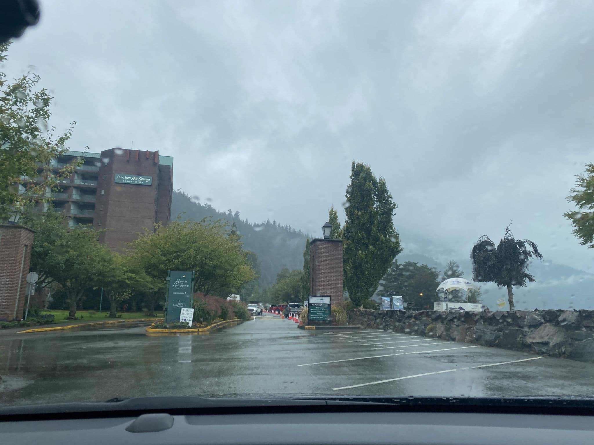 Street view near Harrison Hot Springs Resort & Spa, Harrison Hot Springs — © jacobmalleau (CC BY-SA · Mapillary)