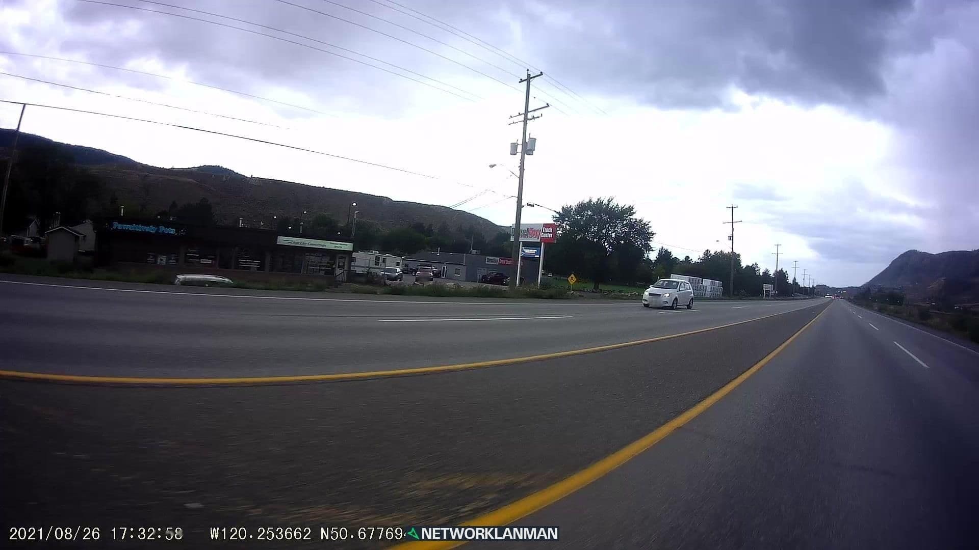 Street view near Skoglund Motel, Juniper Ridge — © networklanman (CC BY-SA · Mapillary)