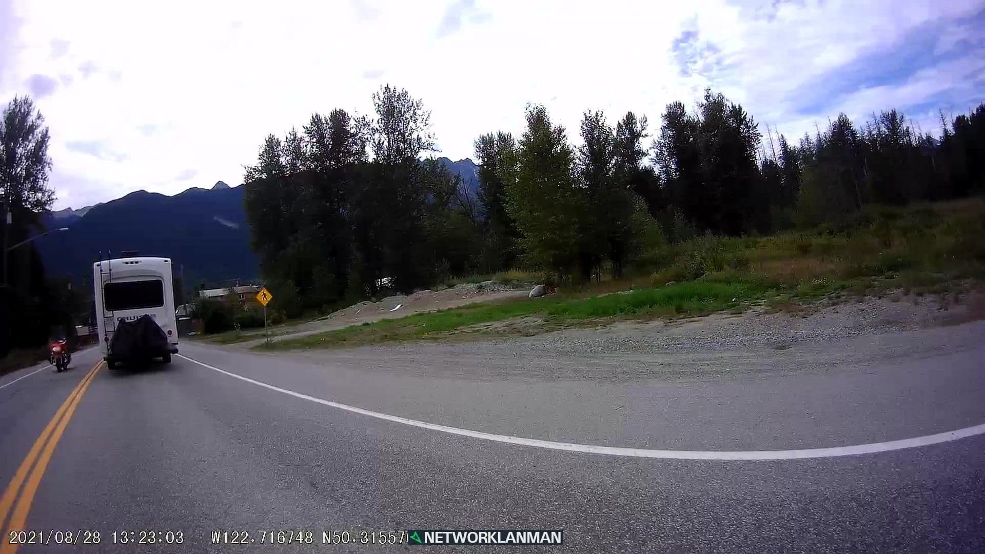 Street view near Rainbow Valley Inn, Mount Currie — © networklanman (CC BY-SA · Mapillary)