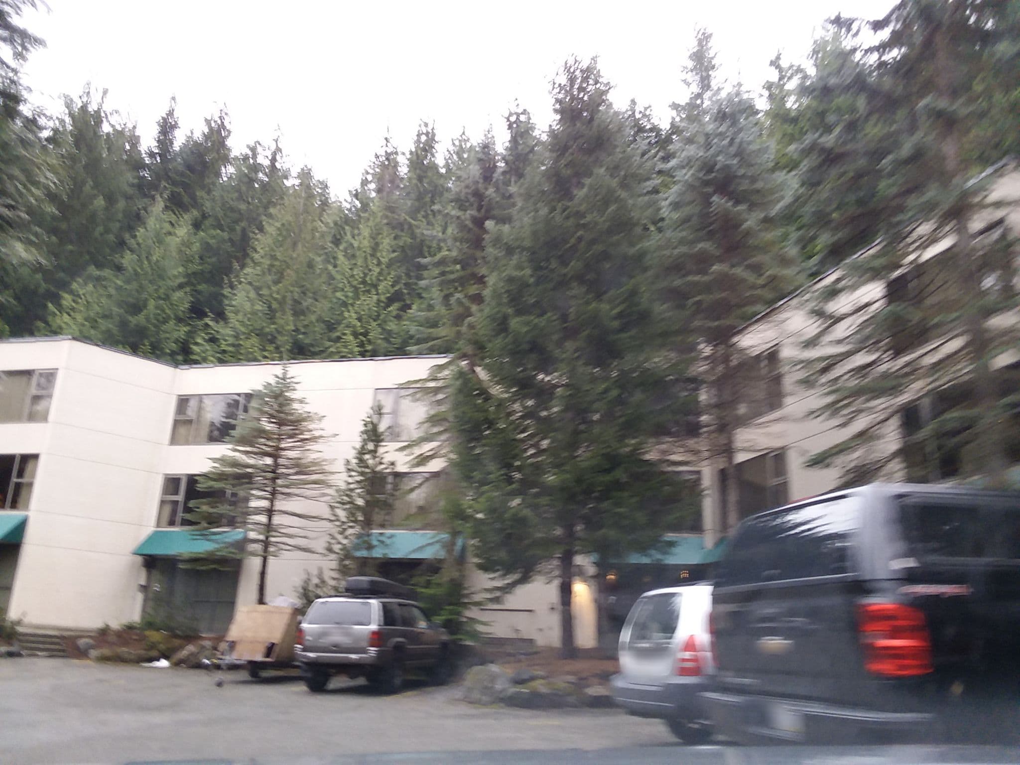Street view near The Seasons, Whistler — © aqua21 (CC BY-SA · Mapillary)