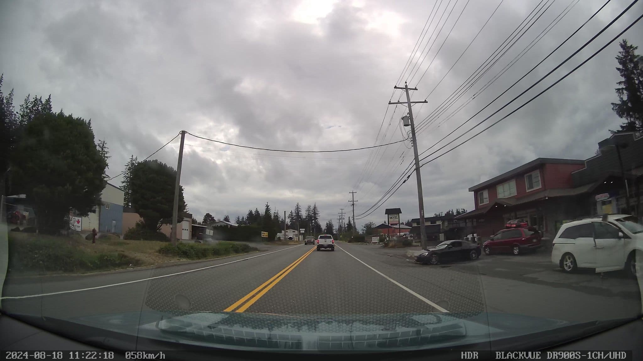 Street view near Friendship Inn Motel & R V Park, Campbell River — © davidmetcalfe (CC BY-SA · Mapillary)