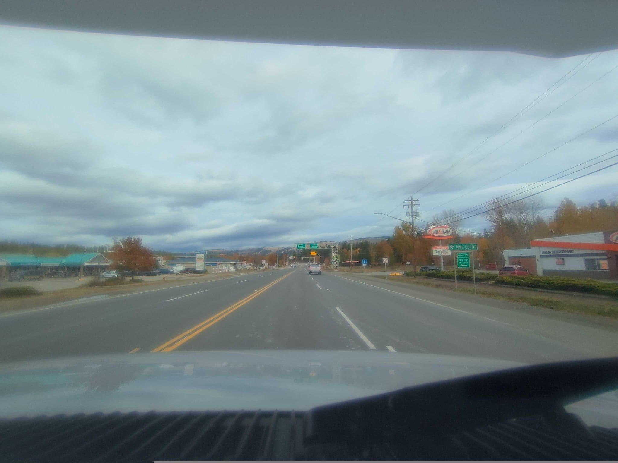 Street view near Evergreen motel, Princeton — © kibour (CC BY-SA · Mapillary)