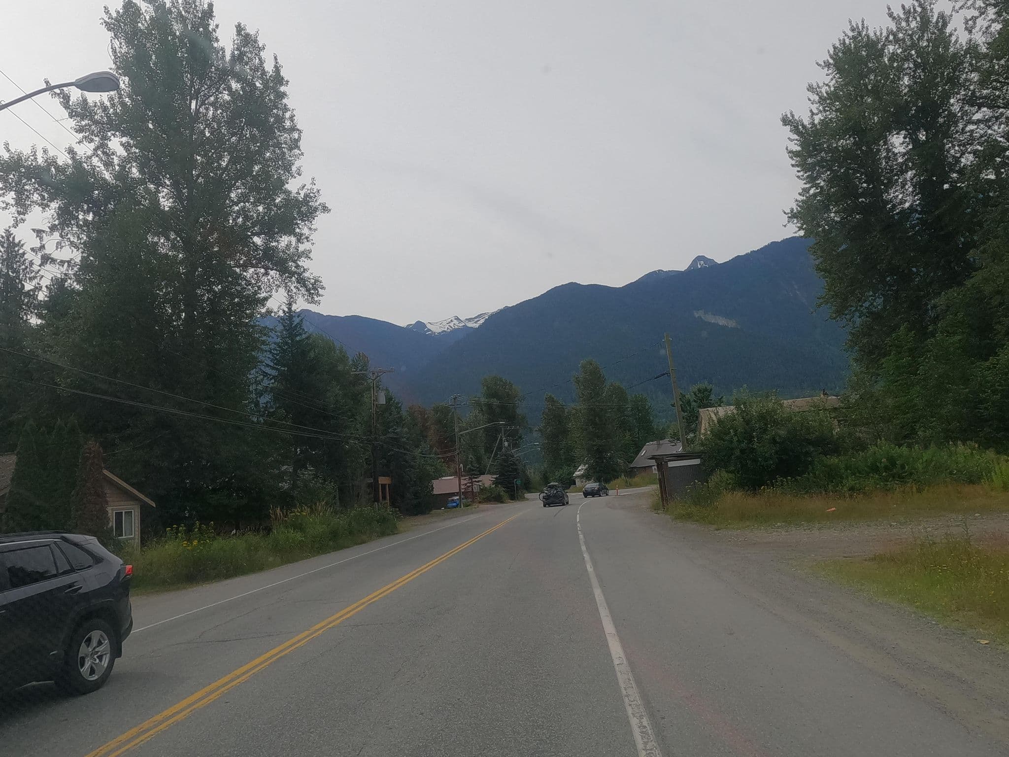 Street view near Hitching Post Motel, Mount Currie — © rps333 (CC BY-SA · Mapillary)