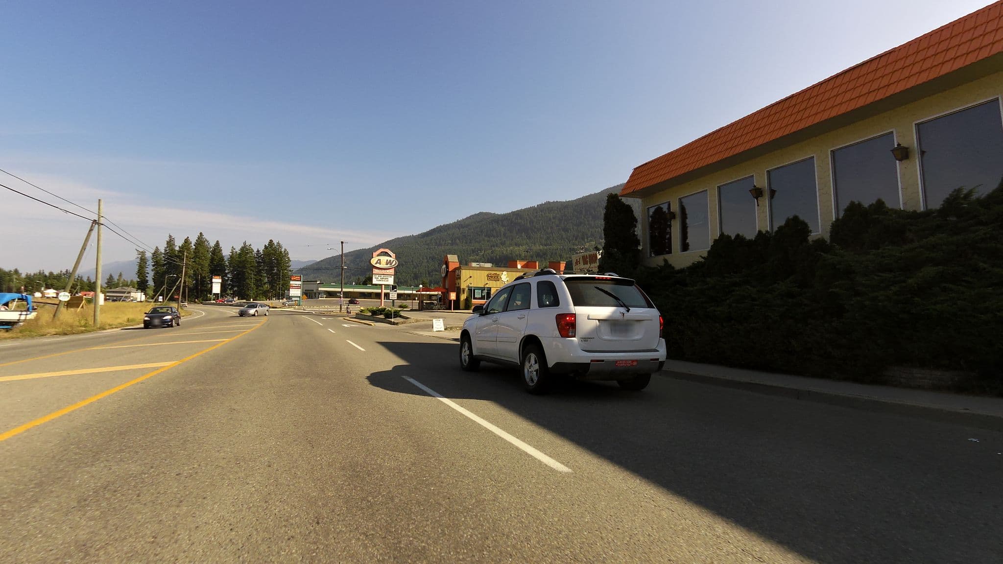 Street view near Hacienda Inn, Creston — © rps333 (CC BY-SA · Mapillary)