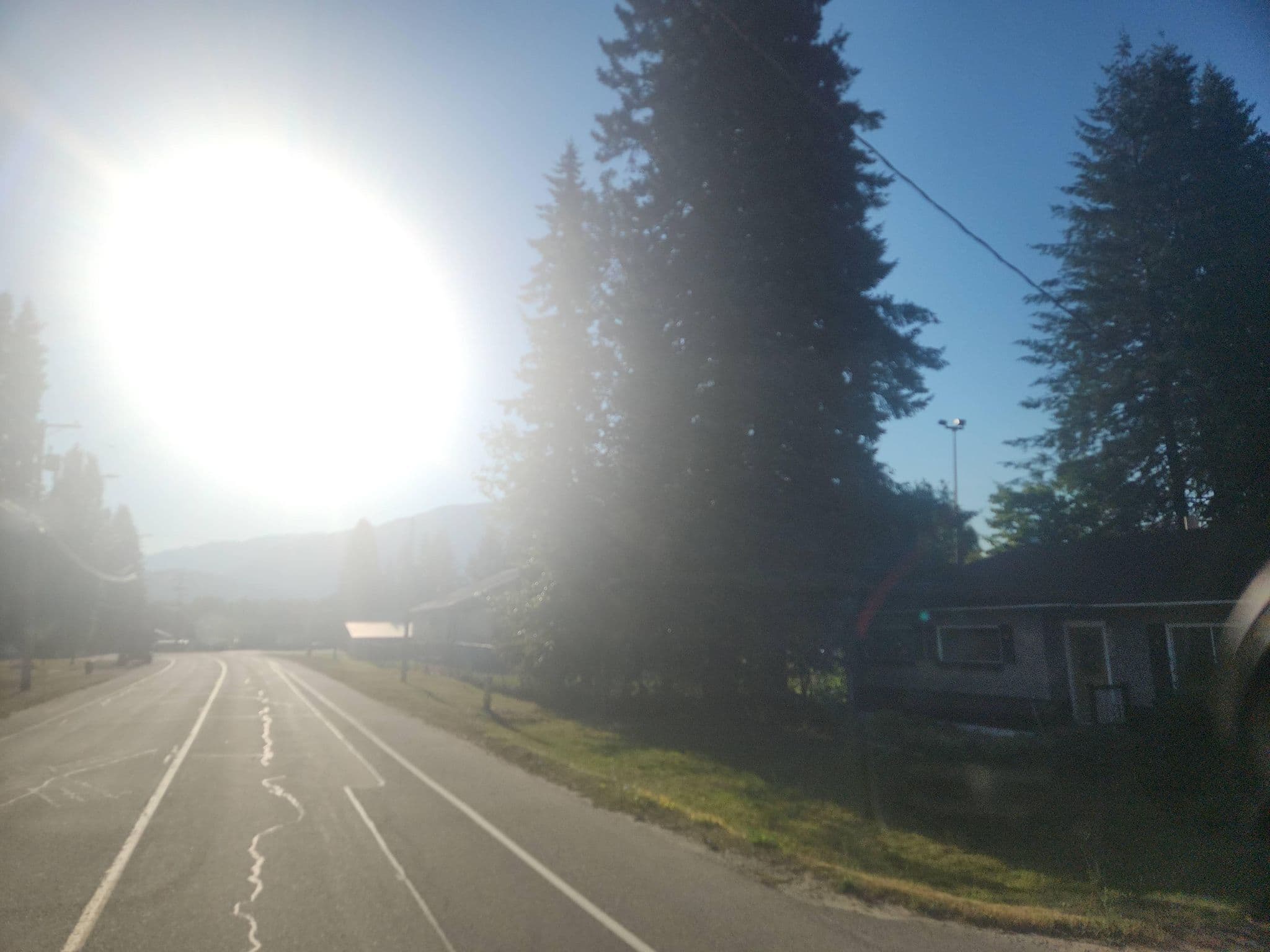 Street view near Hidden Motel, Big Eddy — © rps333 (CC BY-SA · Mapillary)