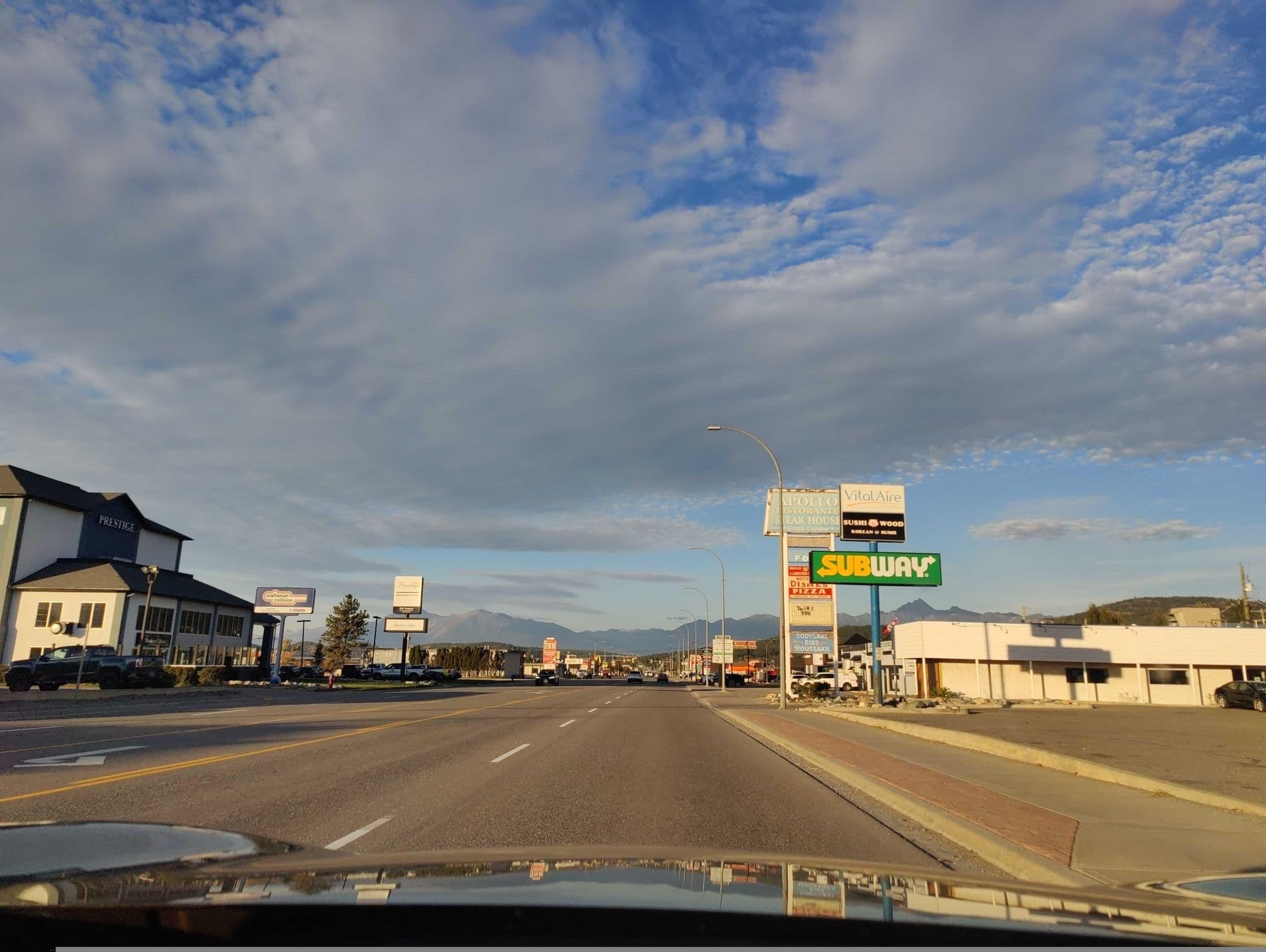 Street view near Motel 6 Cranbrook BC, Cranbrook — © elphix (CC BY-SA · Mapillary)