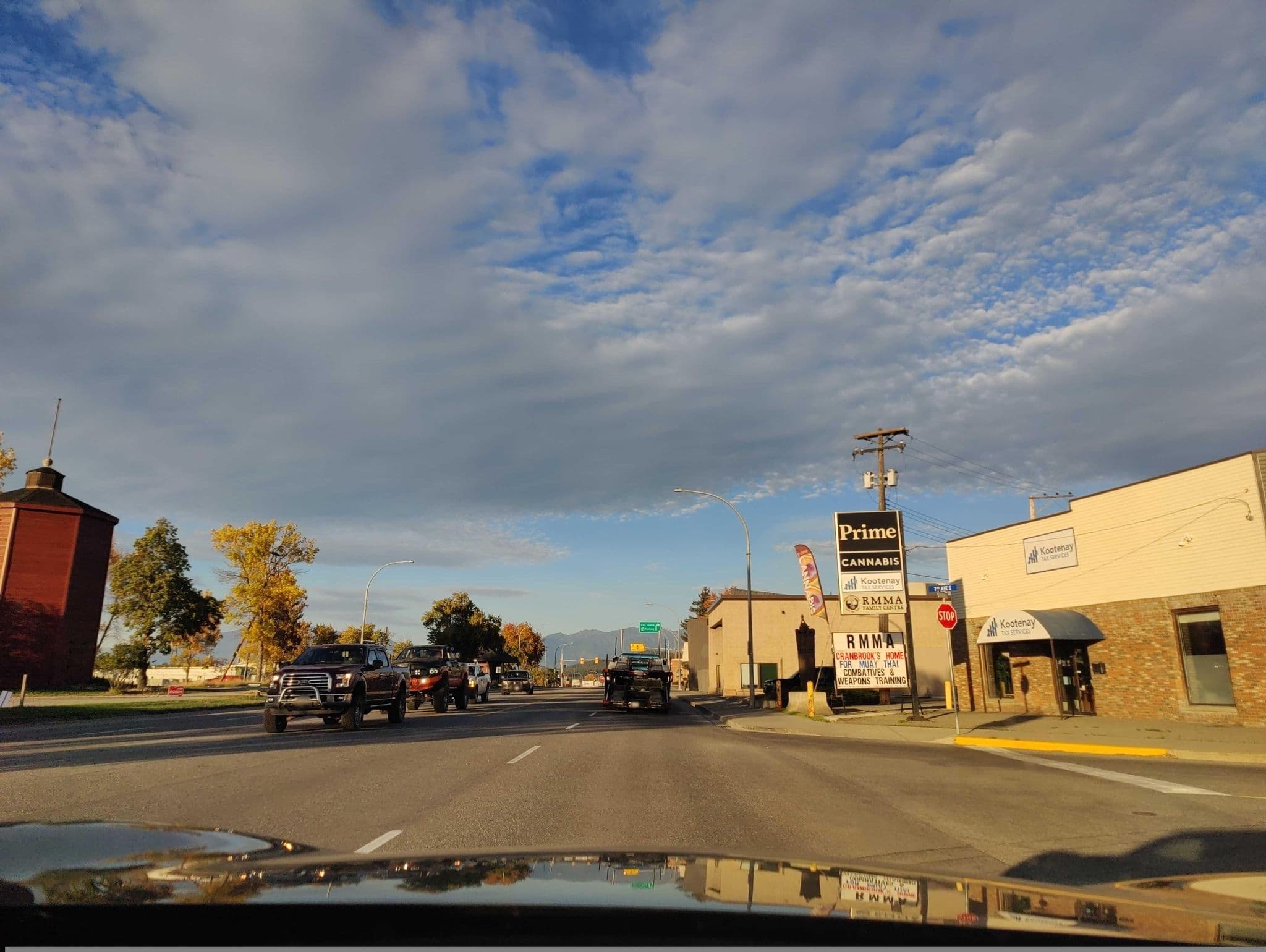 Street view near King Edward Hotel, Cranbrook — © elphix (CC BY-SA · Mapillary)