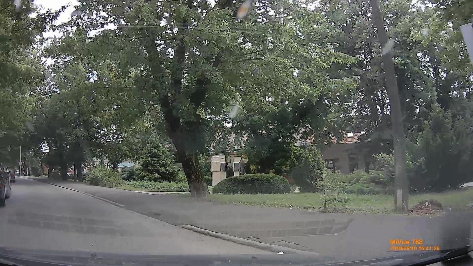 Street view near Szeráj panzió étterem, Szigetvár — © geox123 (CC BY-SA · Mapillary)