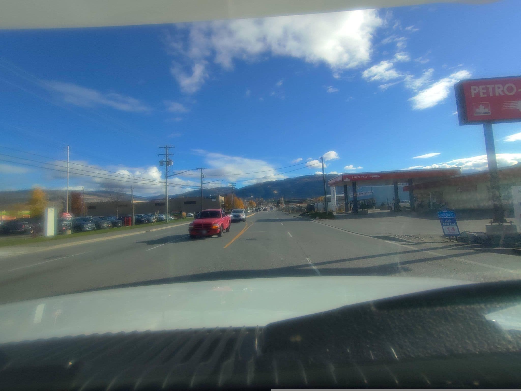 Street view near Best Western Pacific Inn, Vernon — © kibour (CC BY-SA · Mapillary)