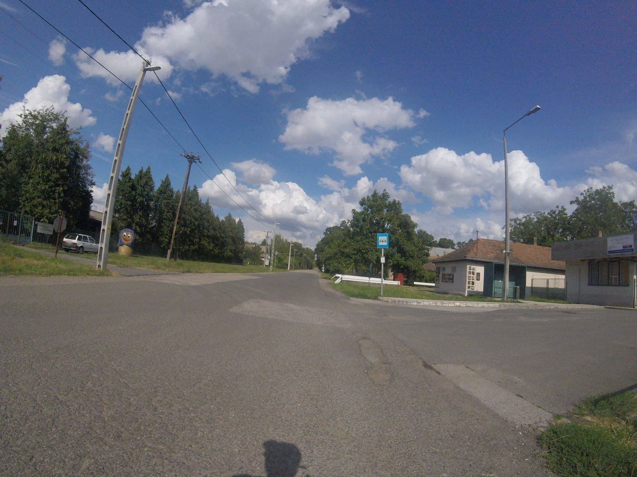 Street view near Zarándokszállás, Szekszárd — © utvonalfelmeresek (CC BY-SA · Mapillary)