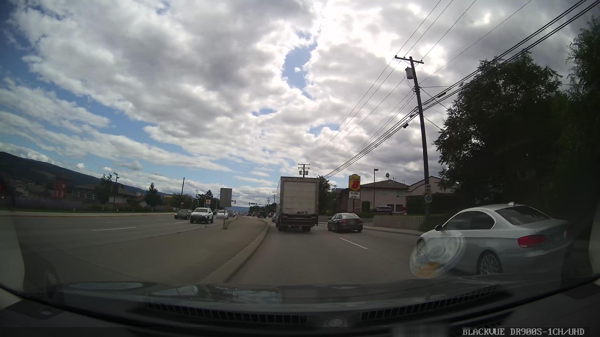 Street view near Wyndham Hotels & Resorts, Lake Country — © damnitgetmybeer (CC BY-SA · Mapillary)