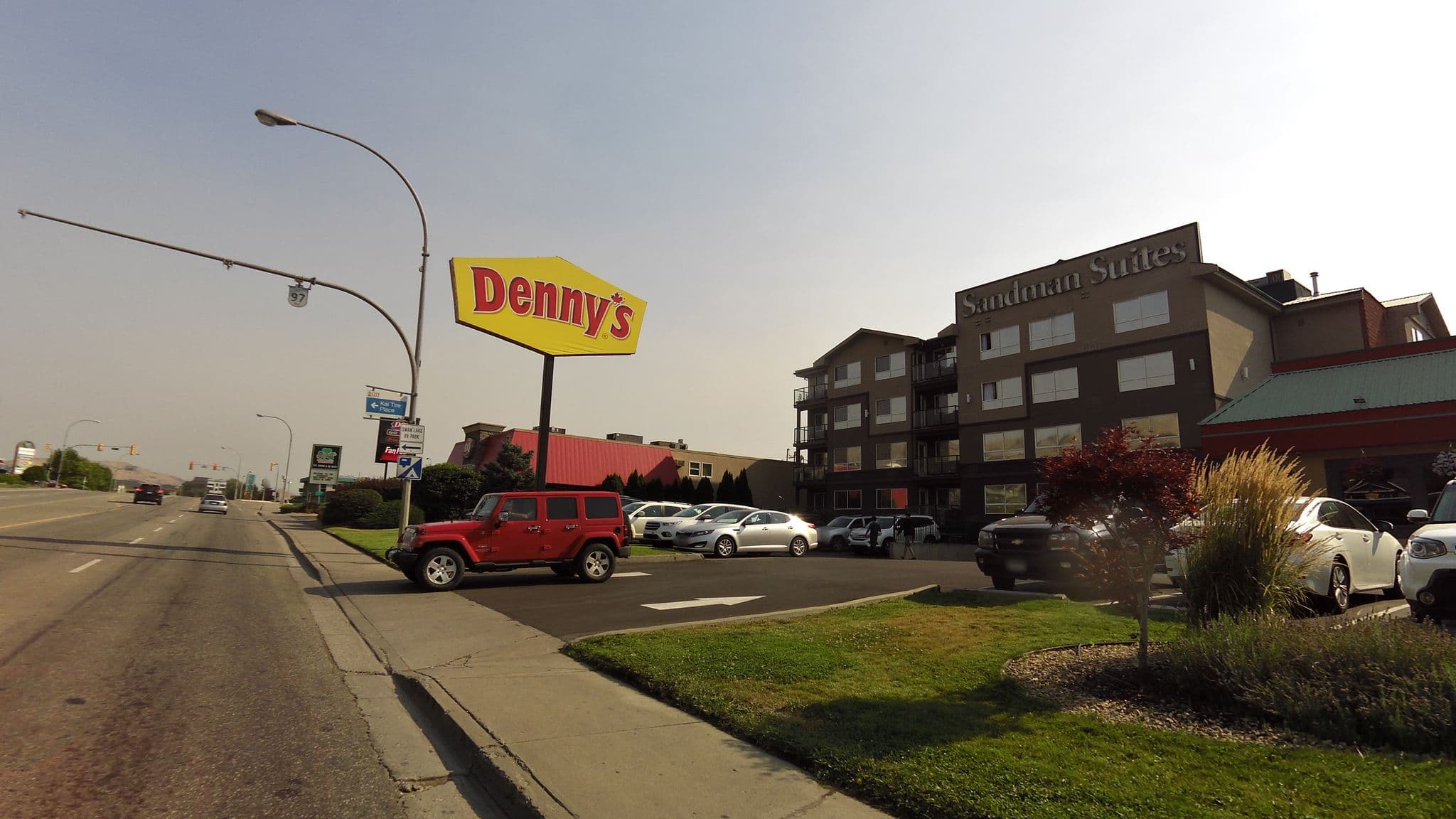 Street view near Sandman Hotel Vernon, Vernon — © rps333 (CC BY-SA · Mapillary)