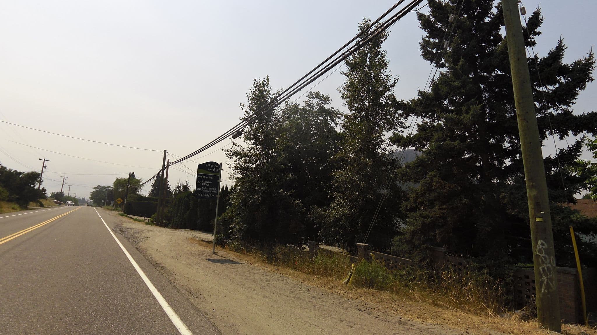 Street view near Shiraz — Airbnb, Lakeview Heights — © rps333 (CC BY-SA · Mapillary)