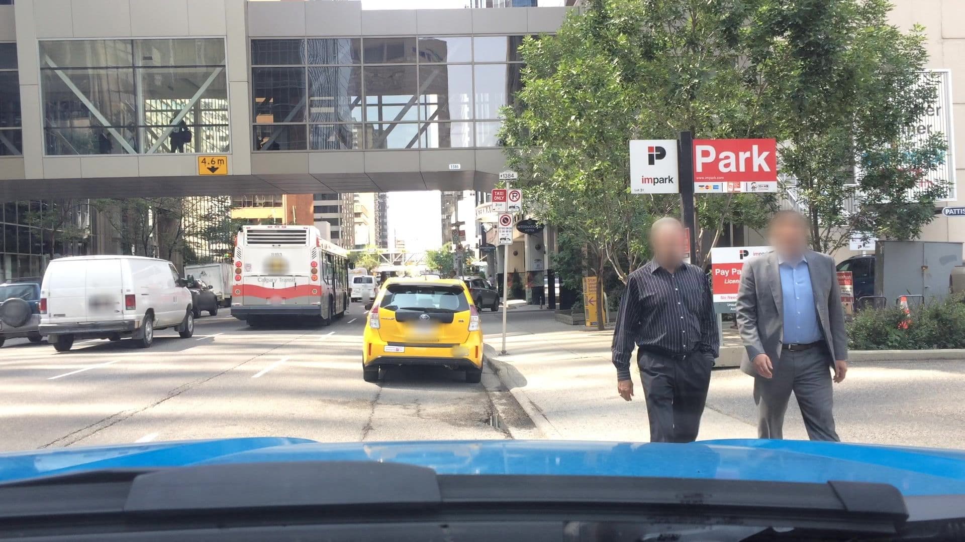 Street view near International Hotel Suites, Downtown Commercial Core — © lvl5 (CC BY-SA · Mapillary)