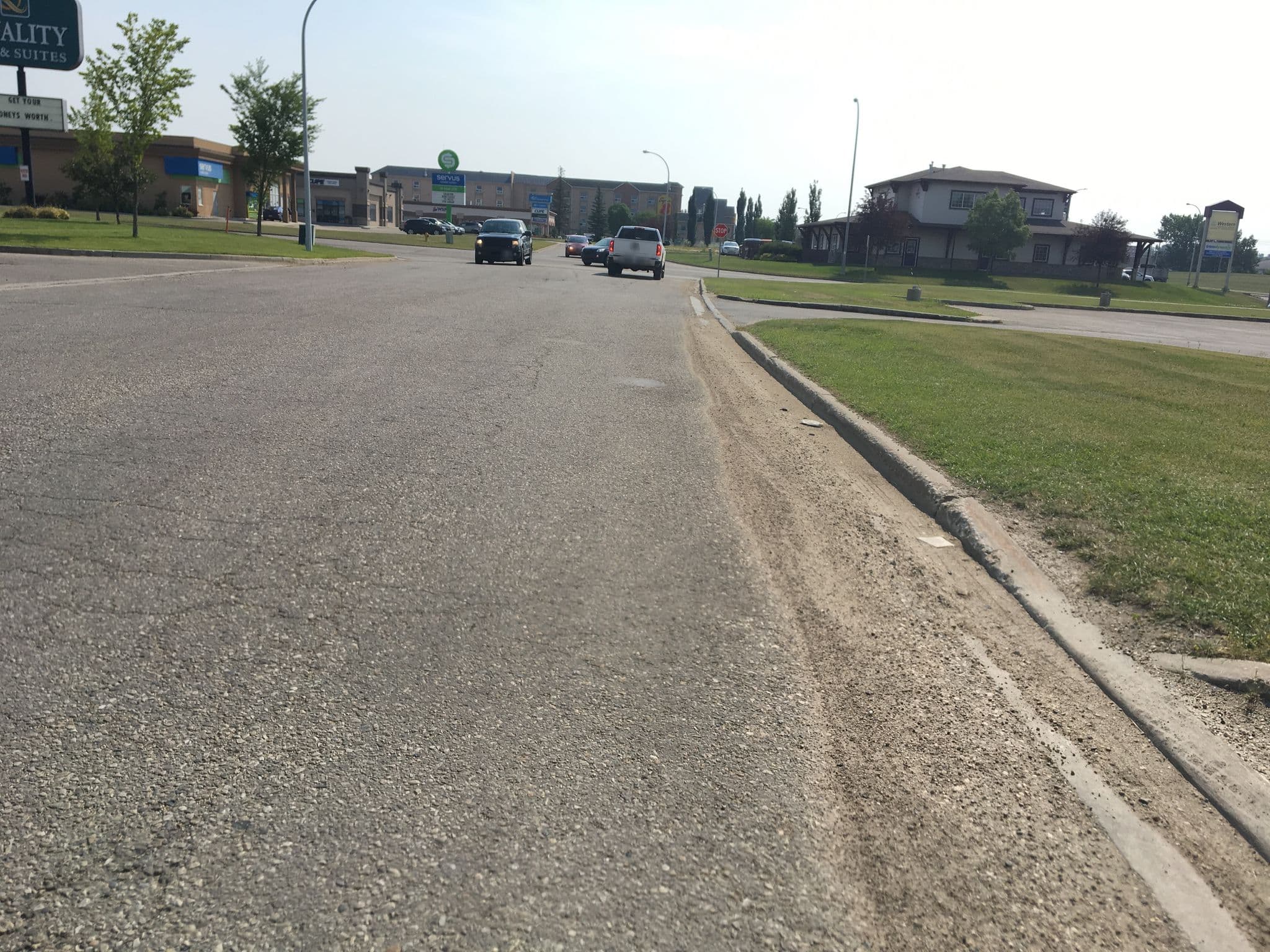 Street view near Pomeroy Hotel, Grande Prairie — © alexthepuffin (CC BY-SA · Mapillary)