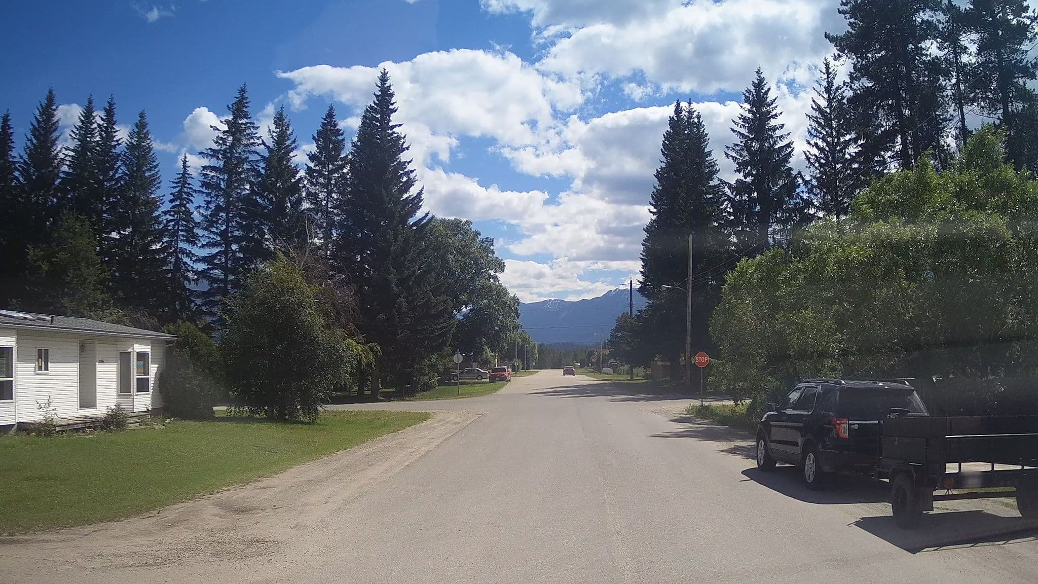 Street view near Headwaters Outfitting Ltd, Valemount — © rps333 (CC BY-SA · Mapillary)