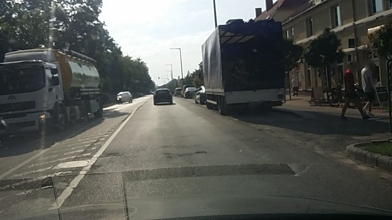 Street view near Lux panzió, Szarvas — © vst (CC BY-SA · Mapillary)
