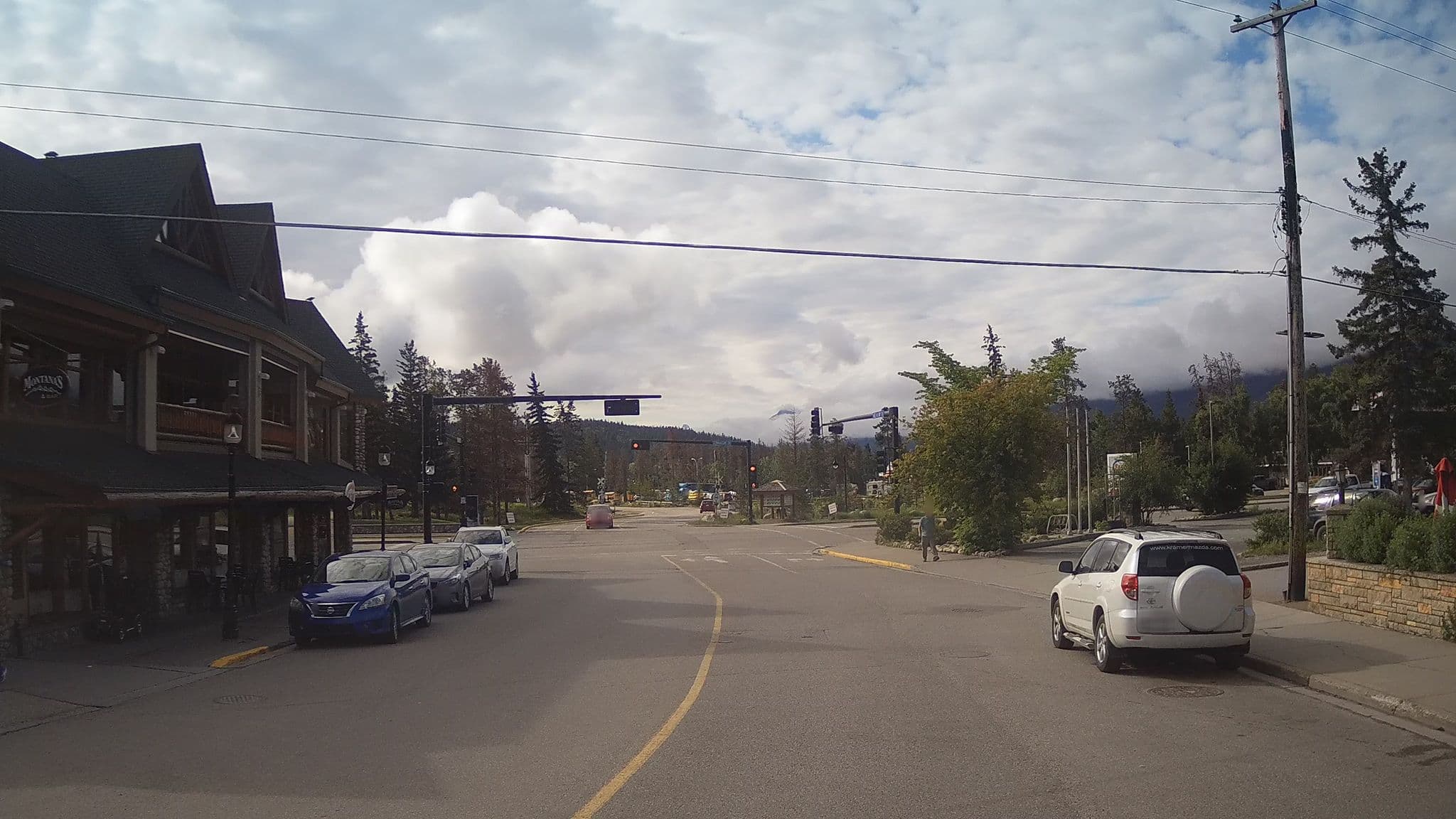 Street view near Pine Bungalow, Jasper — © rps333 (CC BY-SA · Mapillary)