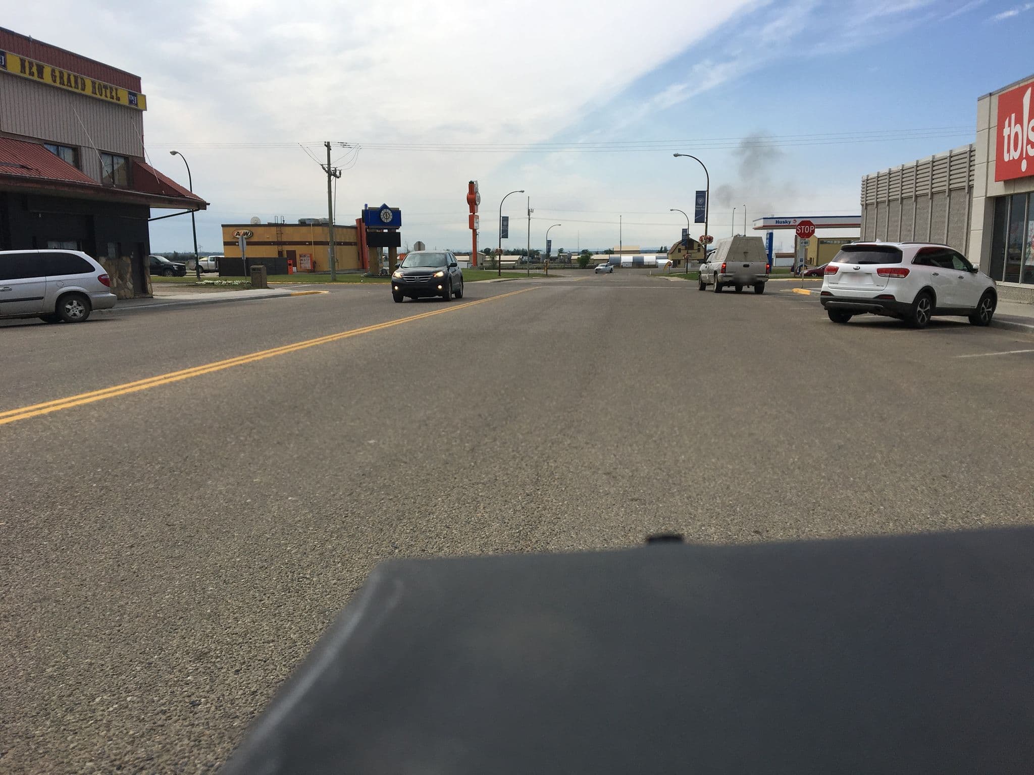 Street view near New Grand Hotel, Spirit River — © alexthepuffin (CC BY-SA · Mapillary)