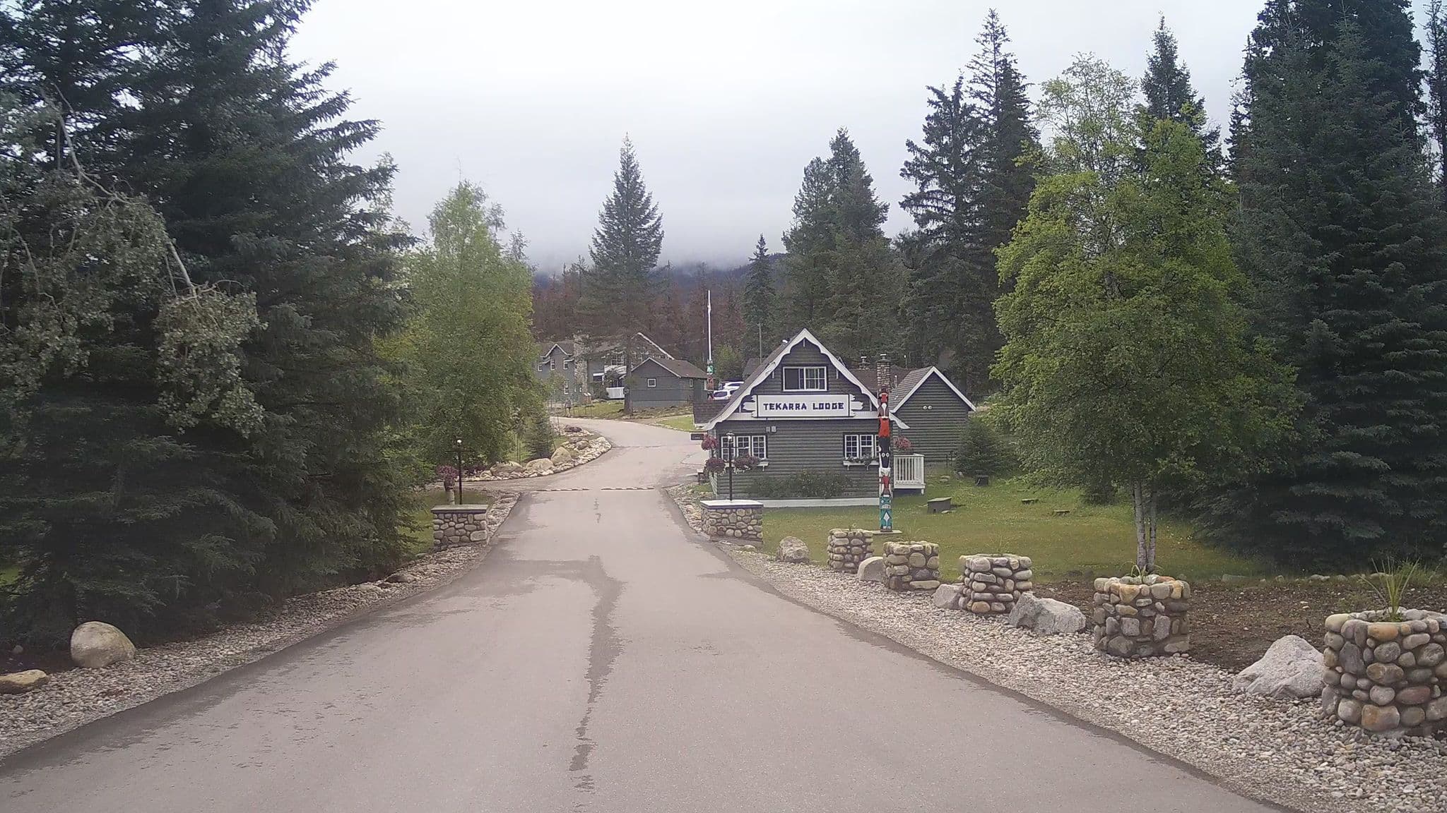 Street view near Tekarra Lodge, Jasper — © rps333 (CC BY-SA · Mapillary)