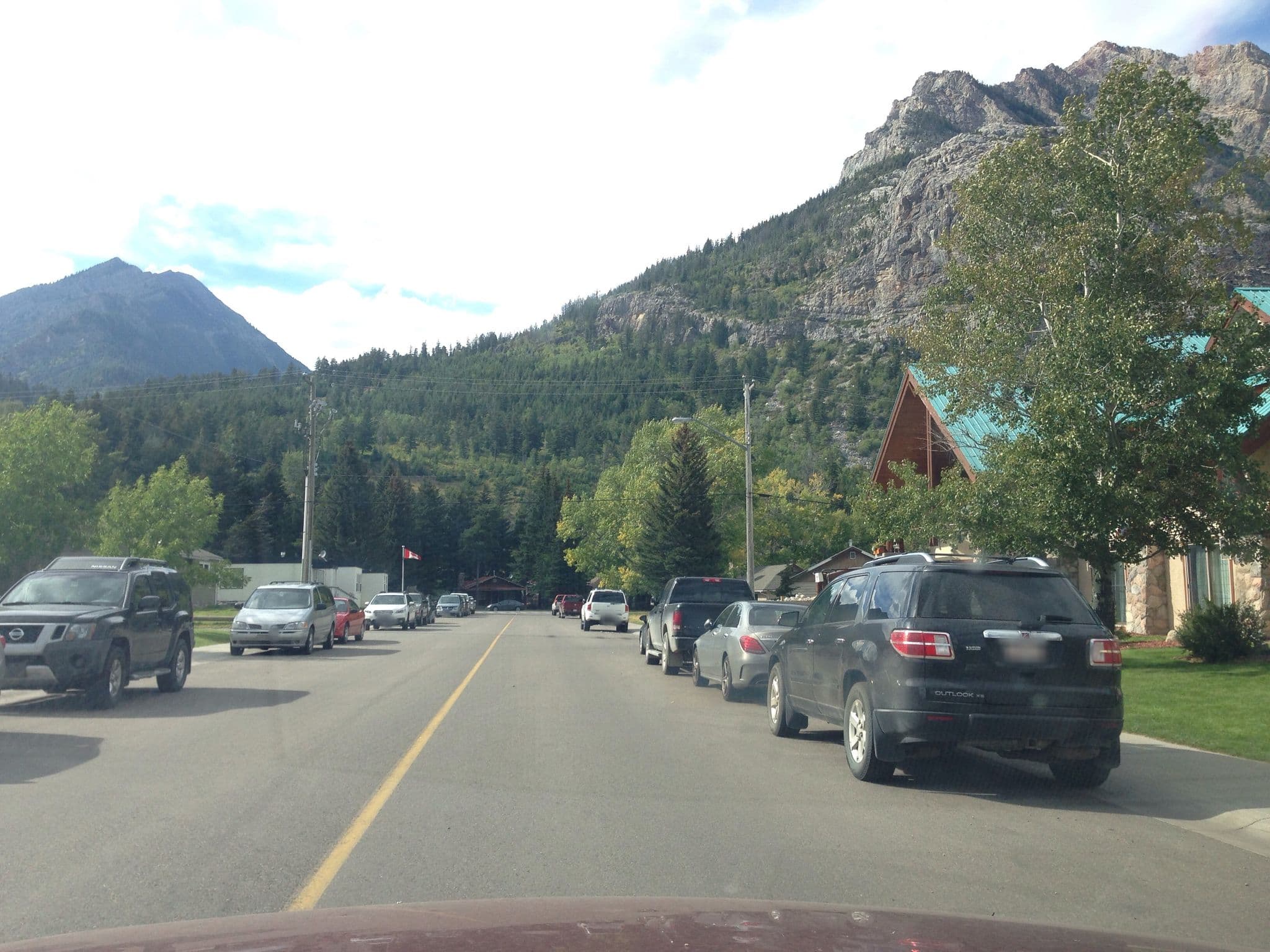 Street view near Waterton Glacier Suites, Cardston — © chrisbeddow (CC BY-SA · Mapillary)