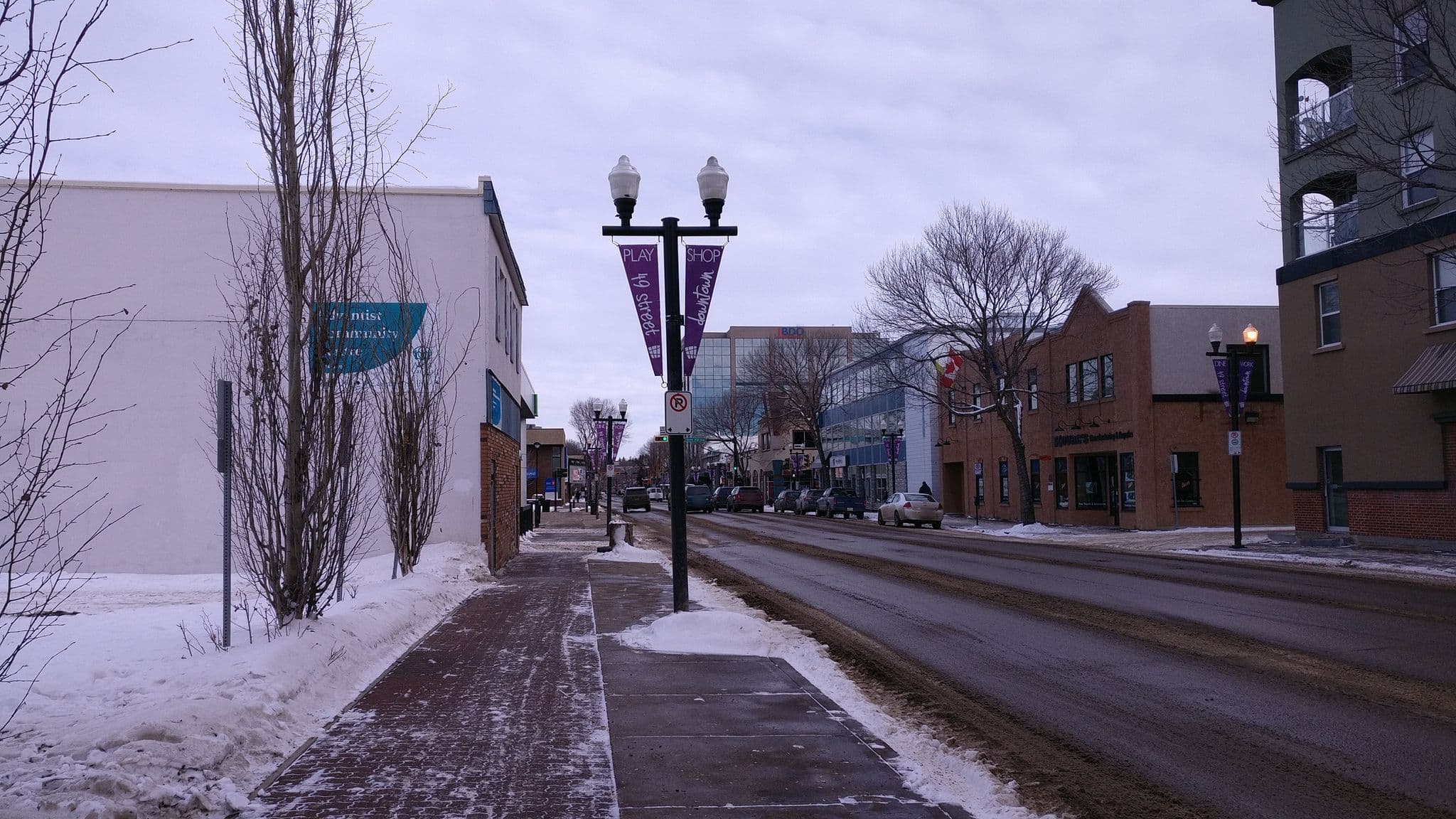 Street view near Rancher's Valley Inn, Red Deer — © adventurbuffalo (CC BY-SA · Mapillary)