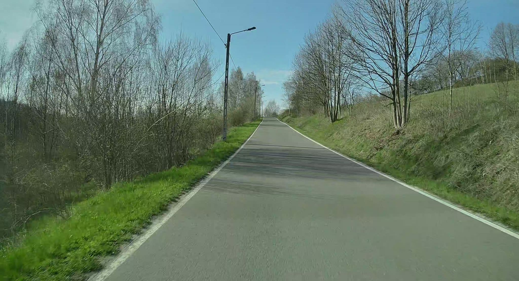 Street view near OW Maria, Lewin Kłodzki — © gpsmapper (CC BY-SA · Mapillary)