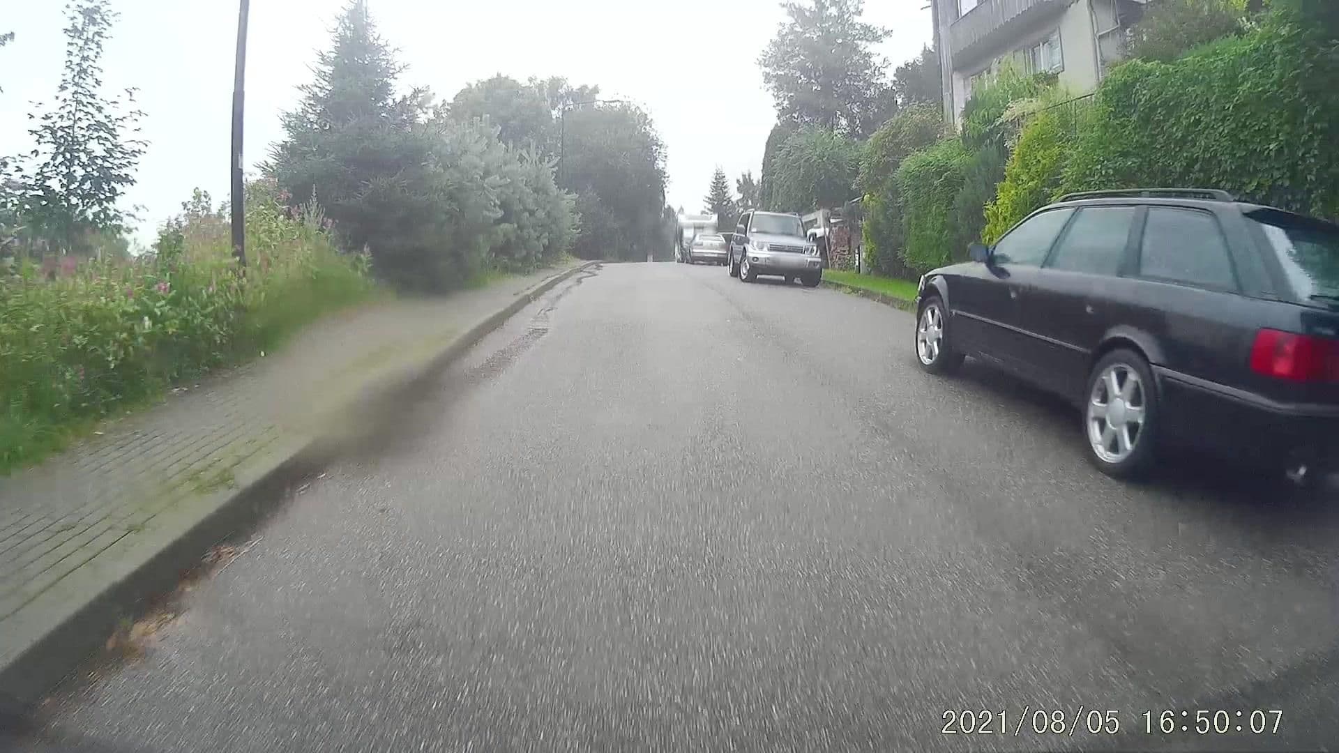 Street view near Schronisko Pttk pod Muflonem S.C. Zbigniew Wermiński Ryszard Kordecki, Duszniki-Zdrój — © dasza (CC BY-SA · Mapillary)