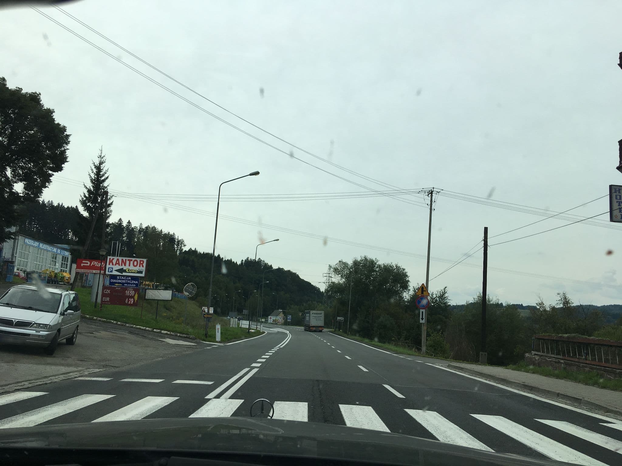 Street view near Wemedis Sp. z o.o. [ w Upadłości ], Kudowa-Zdrój — © romanshikin (CC BY-SA · Mapillary)