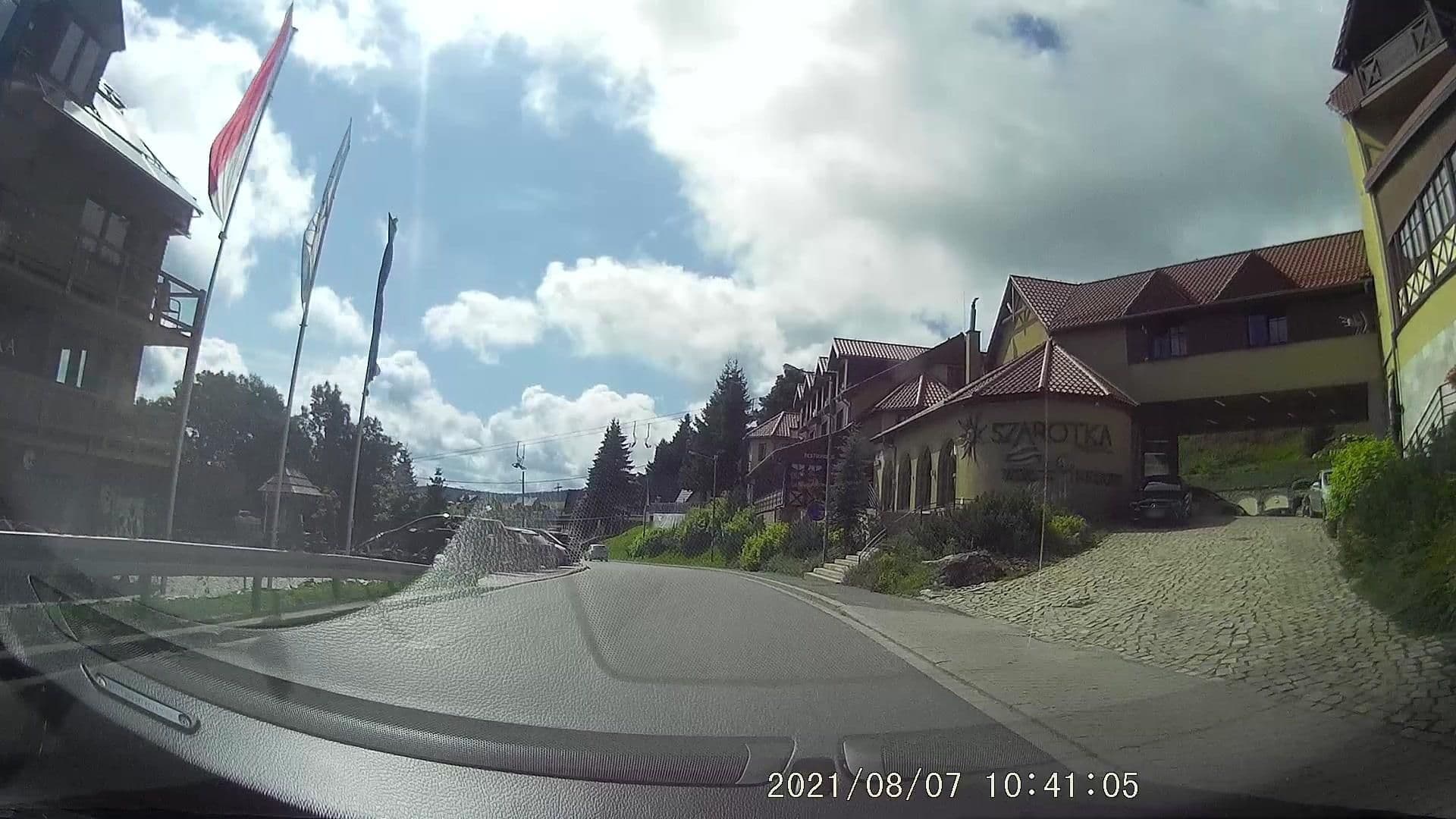 Street view near Anna. Ośrodek wypoczynkowy firmy Hanka. Markowski J., Duszniki-Zdrój — © dasza (CC BY-SA · Mapillary)