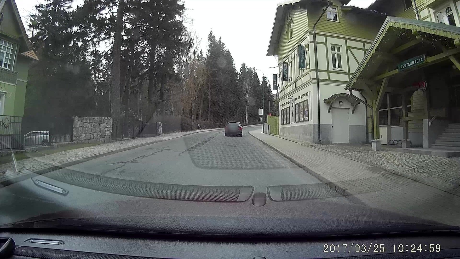 Street view near Mirton. Pensjonat, Szklarska Poręba — © dasza (CC BY-SA · Mapillary)