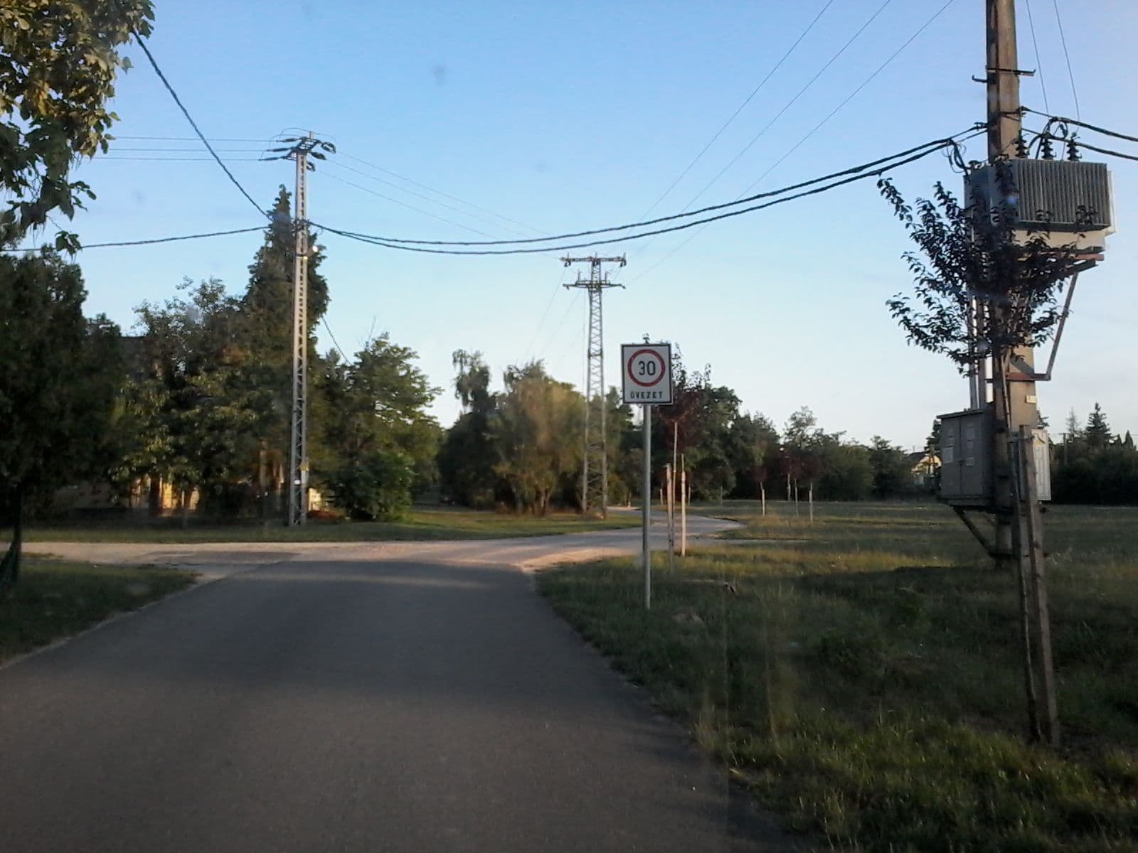 Street view near Napsugár Üdülő, Jánosháza — © heyjoe (CC BY-SA · Mapillary)