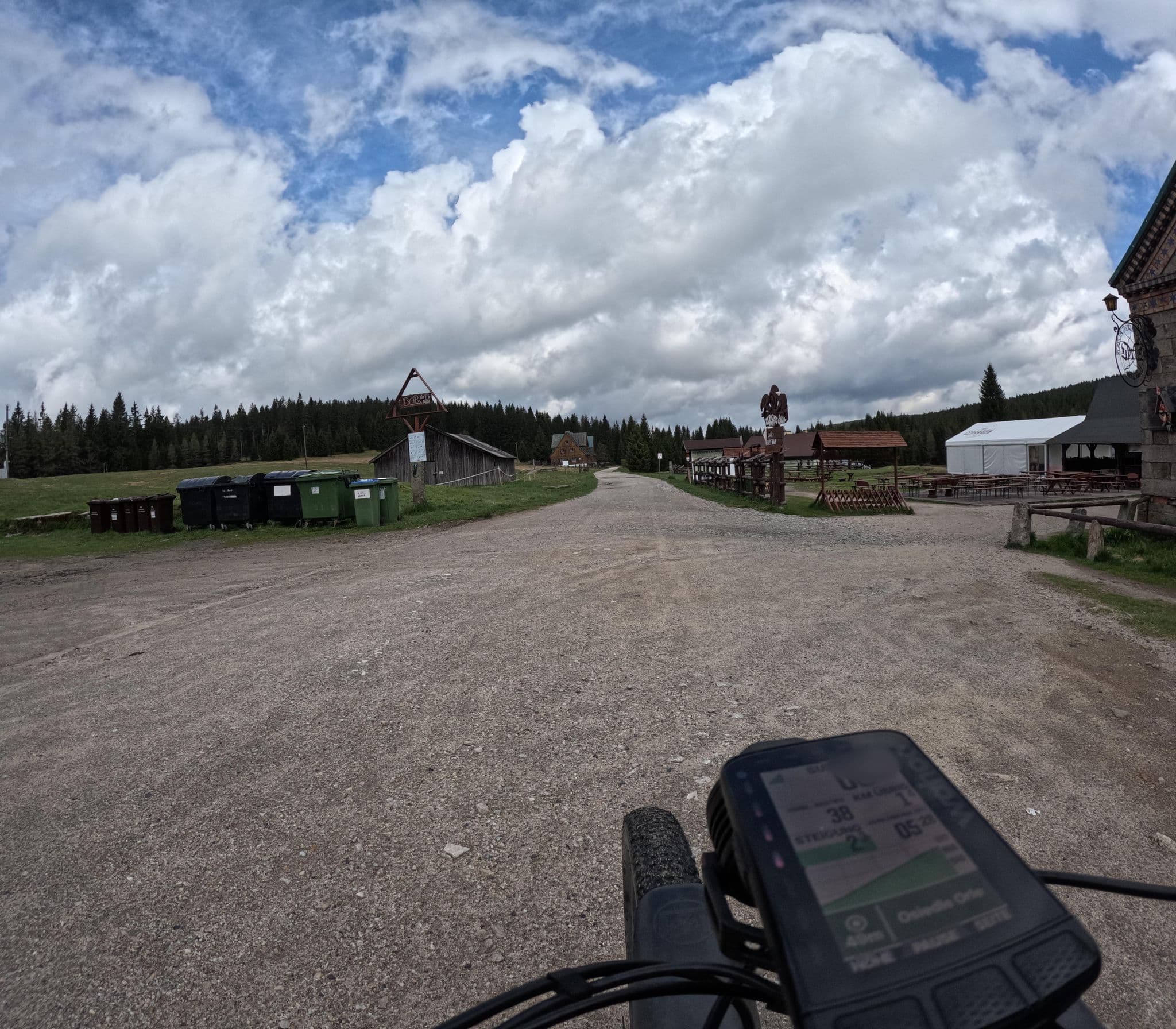 Street view near Orle Schronisko, Szklarska Poręba — © stefanhrt (CC BY-SA · Mapillary)
