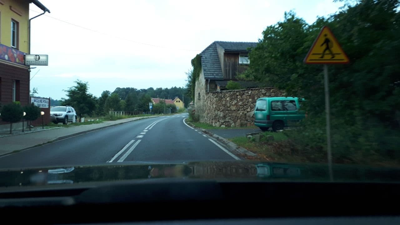 Street view near Top Expert Jerzy Stachyra, Leśna — © picturehoover (CC BY-SA · Mapillary)