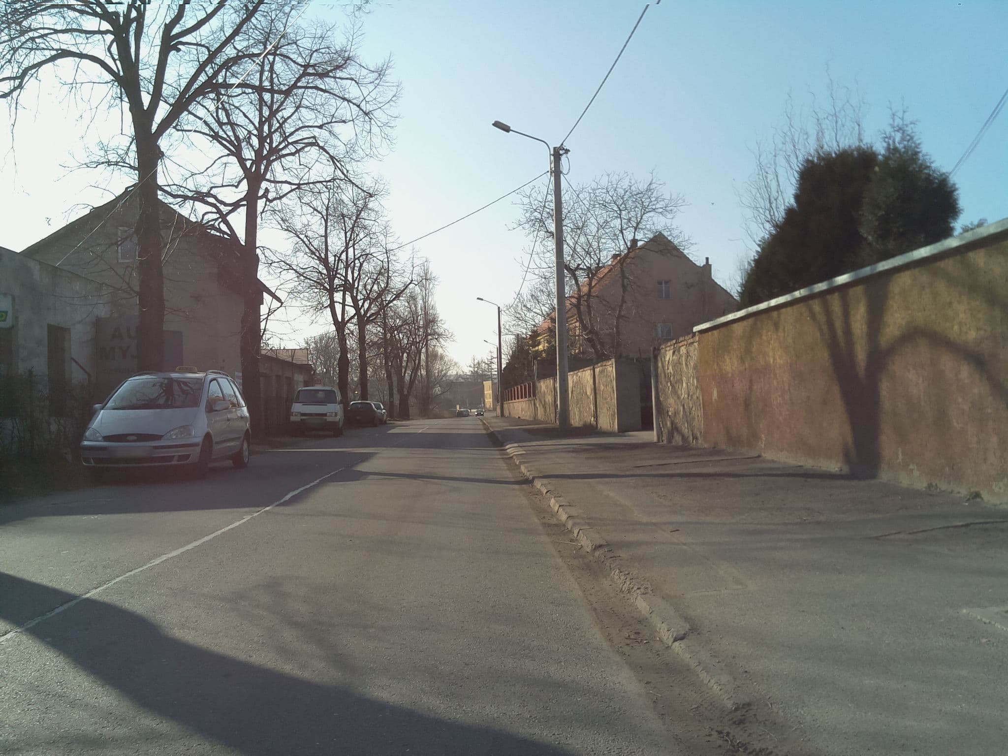 Street view near Jolend. Noclegi dla grup, pokoje gościnne, kwatery pracownicze, Świebodzice — © domiss (CC BY-SA · Mapillary)