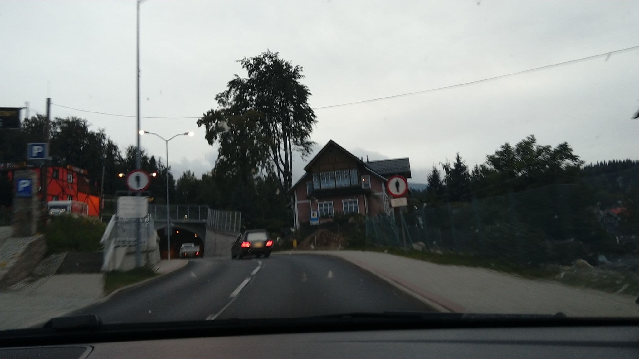 Street view near Hotel Rezydencja, Karpacz — © dianatoja (CC BY-SA · Mapillary)