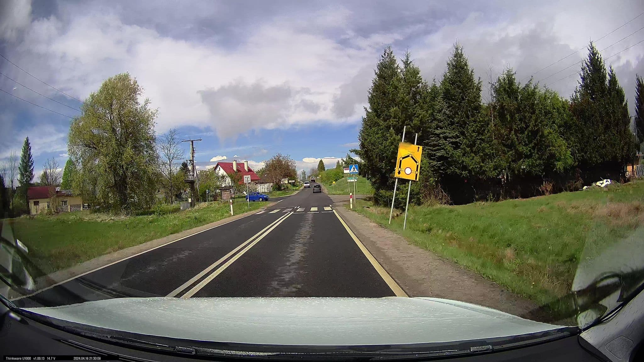 Street view near Lake Hill Resort & Spa, Sosnówka — © maxim752 (CC BY-SA · Mapillary)
