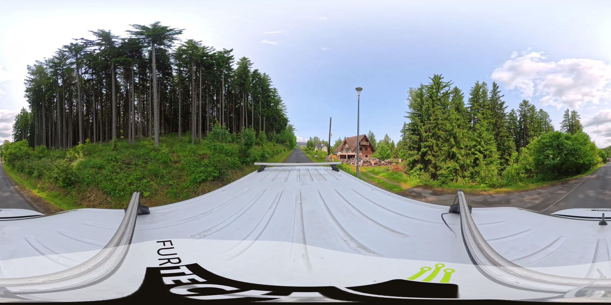 Street view near Ikar, Karpacz — © Davvid23 (CC BY-SA · Mapillary)