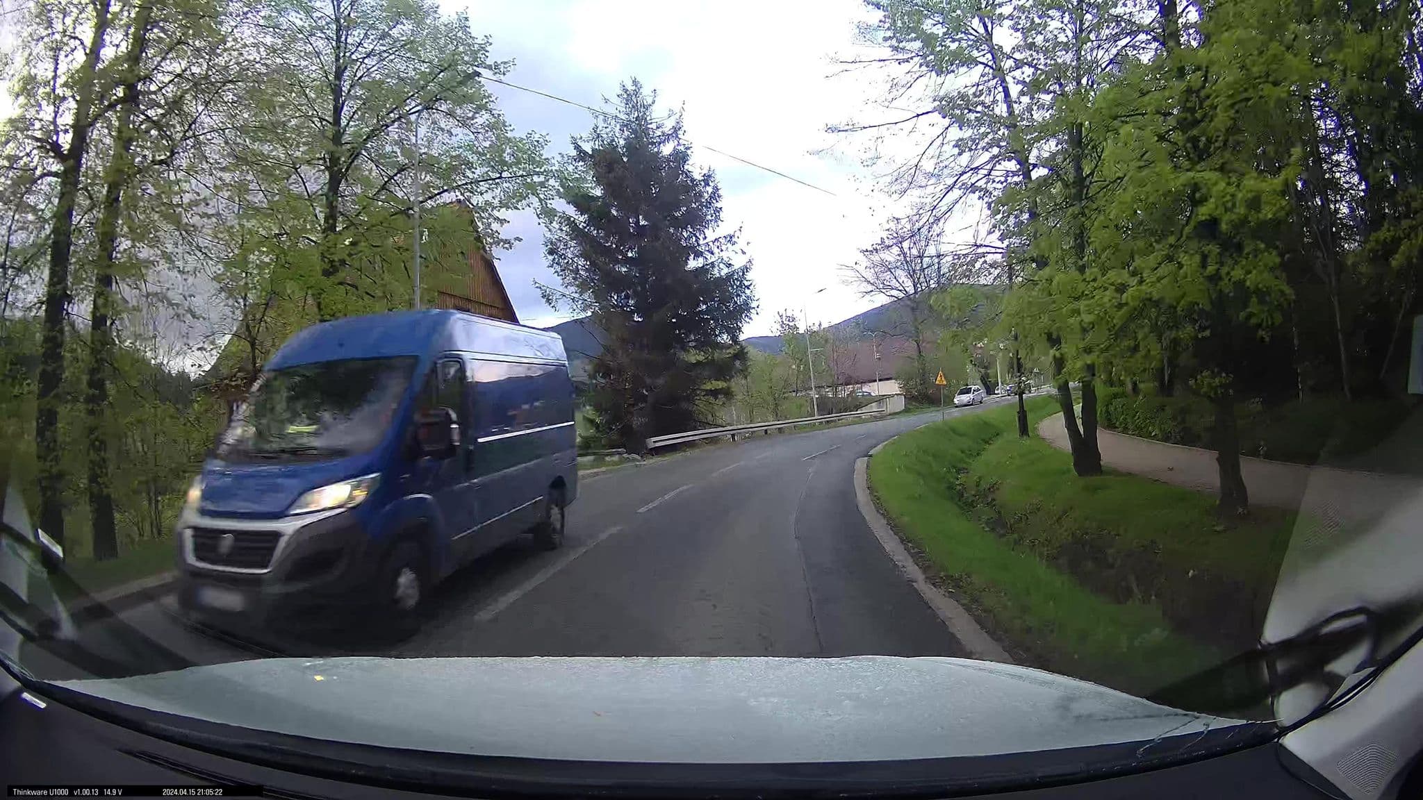 Street view near Kwatery Akacjan Zygmunt Łupak, Karpacz — © maxim752 (CC BY-SA · Mapillary)