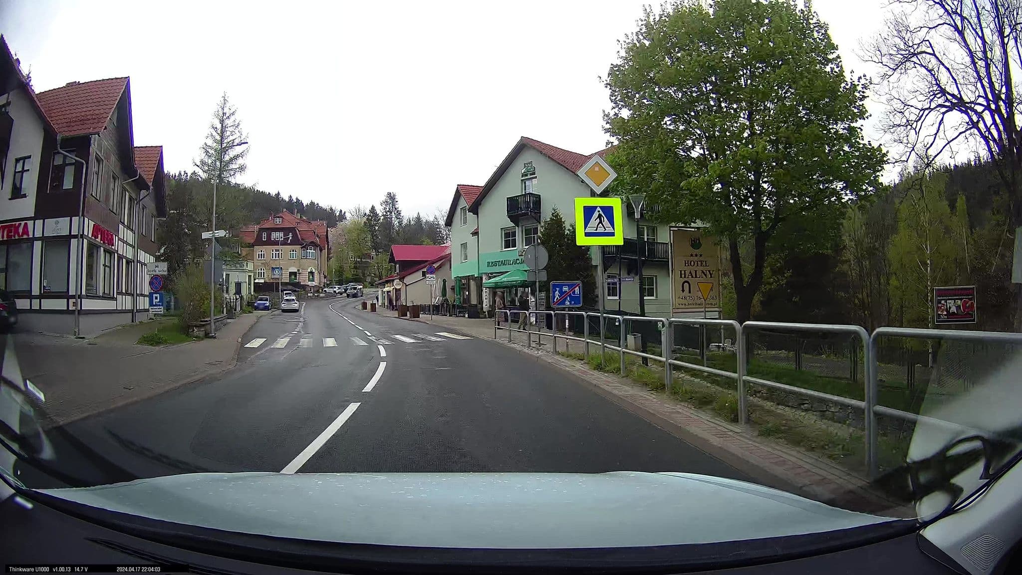Street view near Waldi Apartamenty, Karpacz — © maxim752 (CC BY-SA · Mapillary)