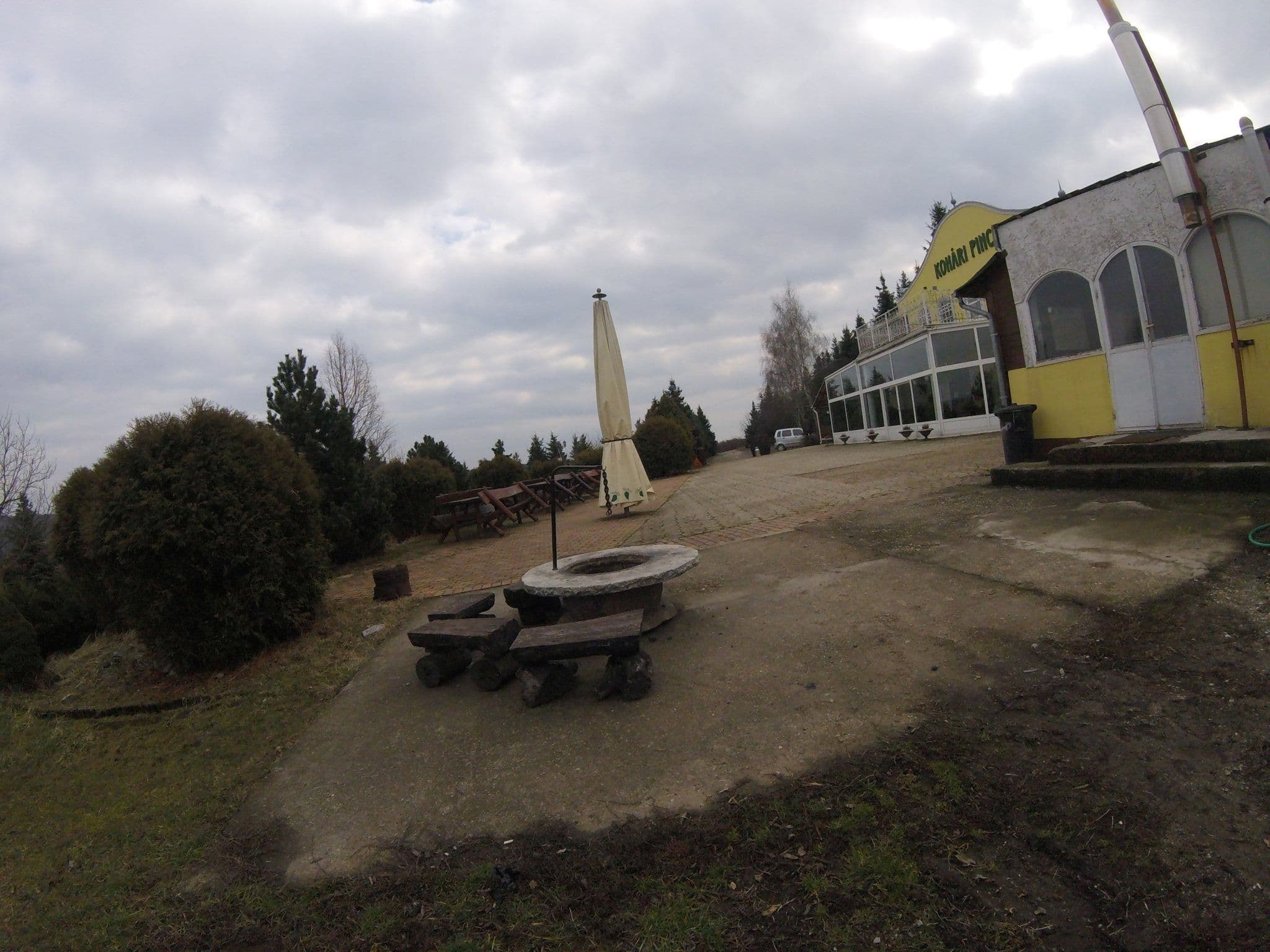 Street view near Kohári Pincészet Vendégház, Egerszalók — © utvonalfelmeresek (CC BY-SA · Mapillary)