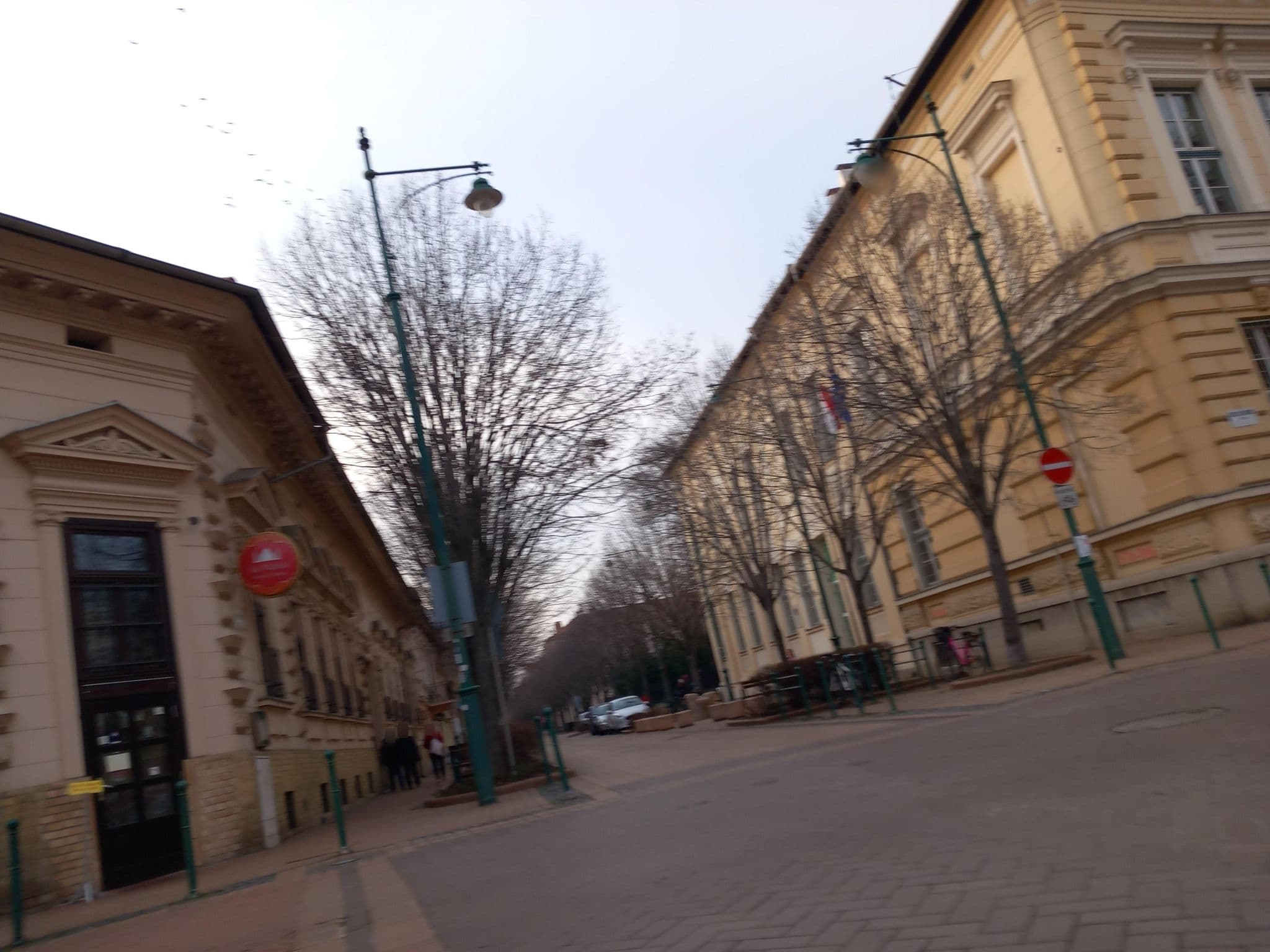 Street view near Szent János Hotel, Szeged — © grozsa11 (CC BY-SA · Mapillary)