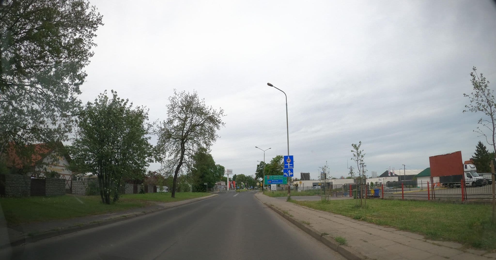 Street view near Hotel & Restauracja "Hotel Legnicki", Legnica — © masterofnoroad (CC BY-SA · Mapillary)