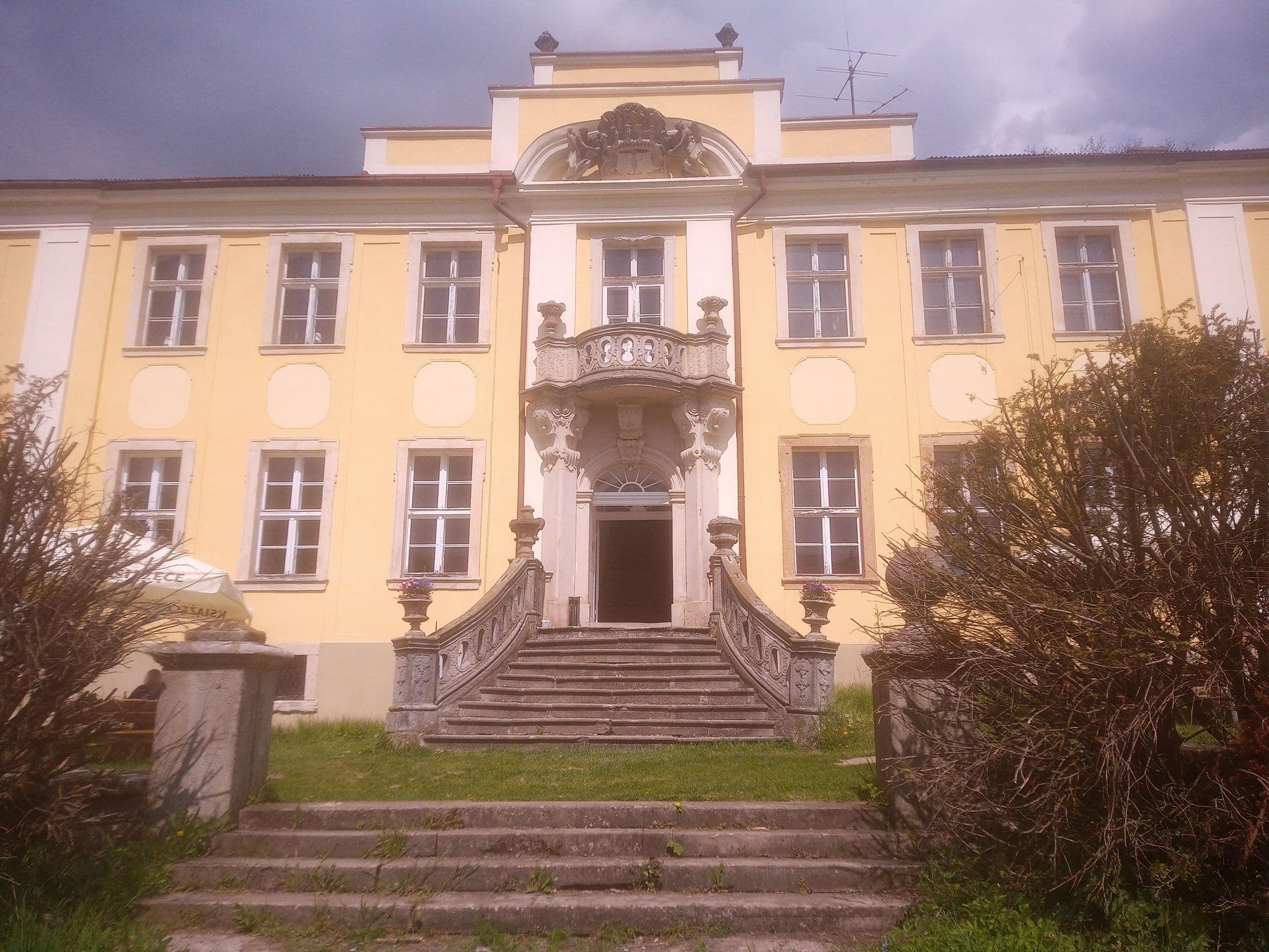 Street view near Pałac Lenno, Wleń — © enstprock (CC BY-SA · Mapillary)
